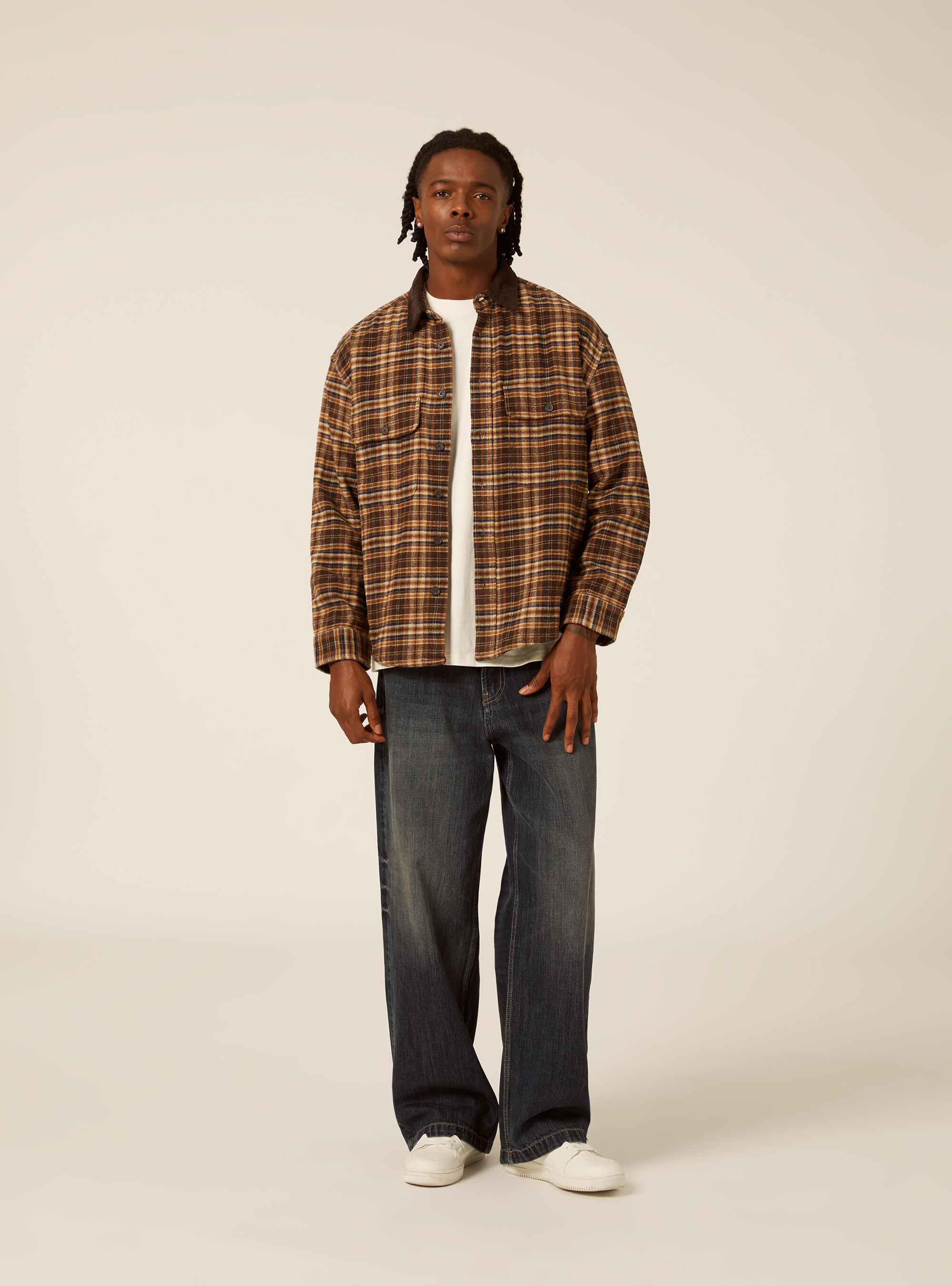 Camicia oversize in flanella e collo in  velluto