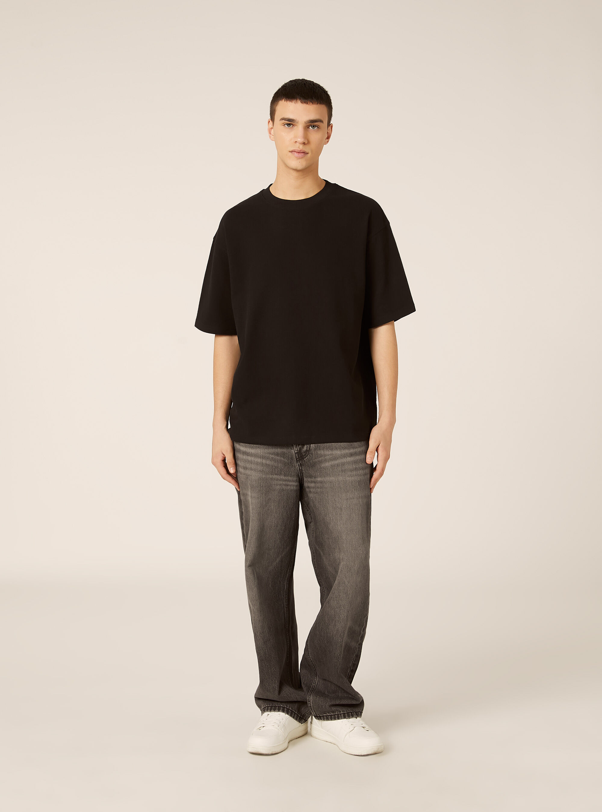 T-shirt in jersey texture fit boxy, BK1 BLACK