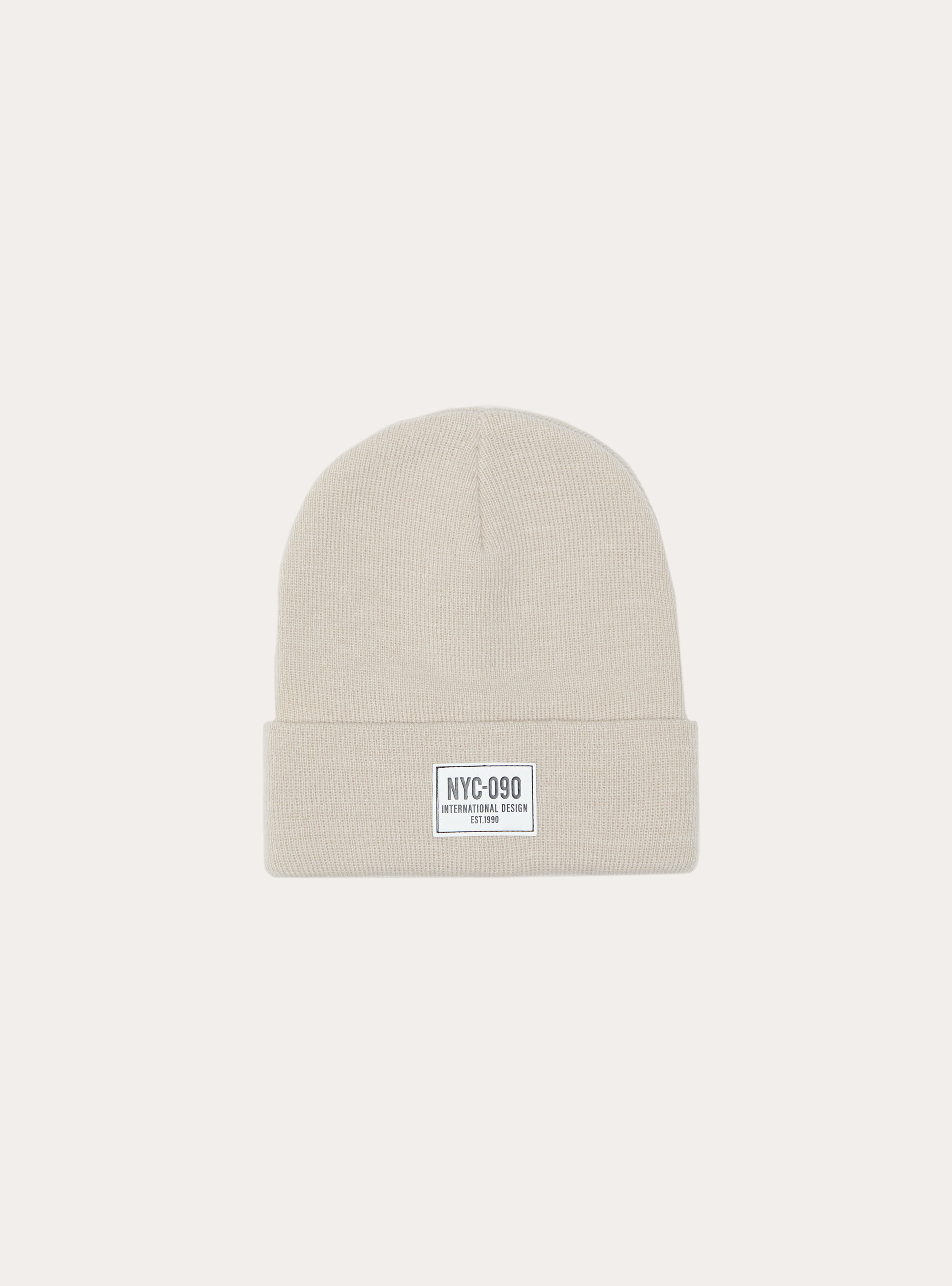 Warm beanie with patch, MBG3 BEIGE MEL LIGHT