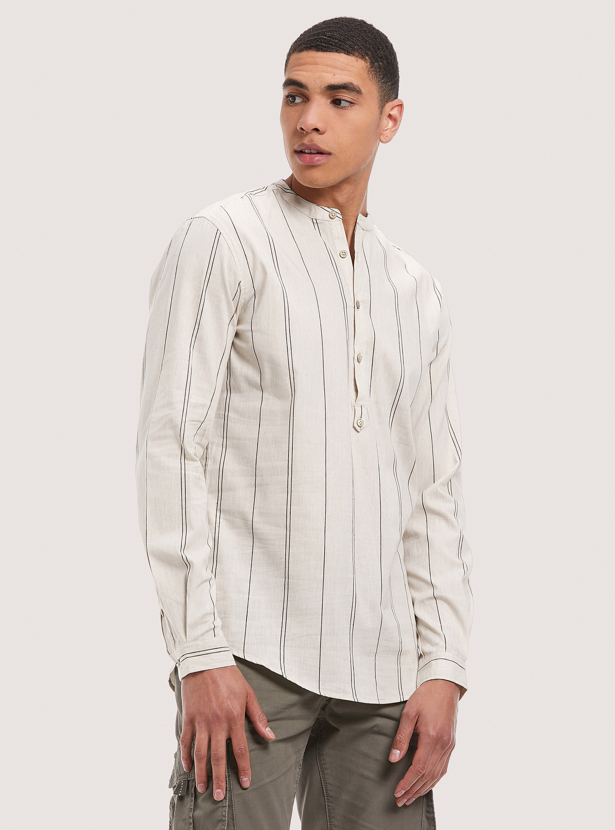 Chemise &agrave; rayures en lin m&eacute;lang&eacute;, C101 BLACK/C099 WHITE
