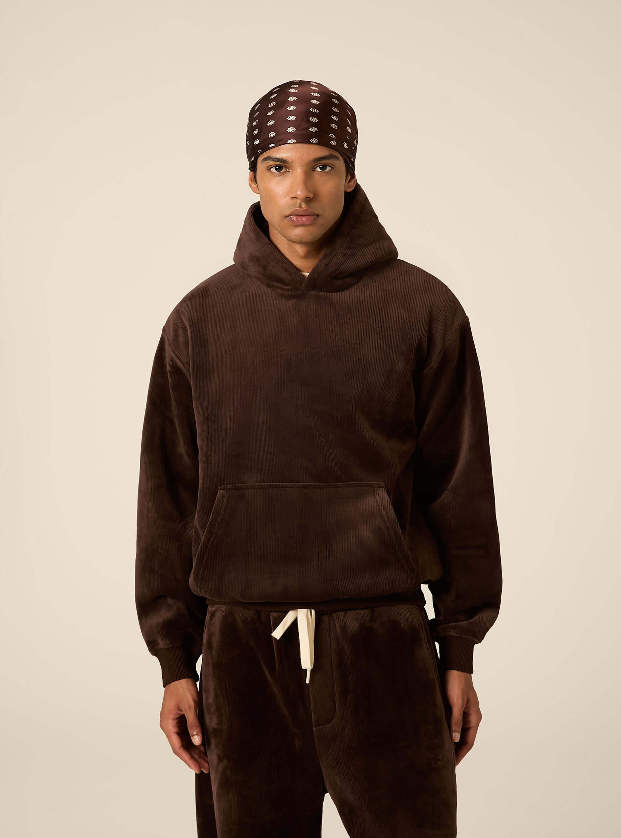 Felpa con cappuccio boxy fit in velluto a coste