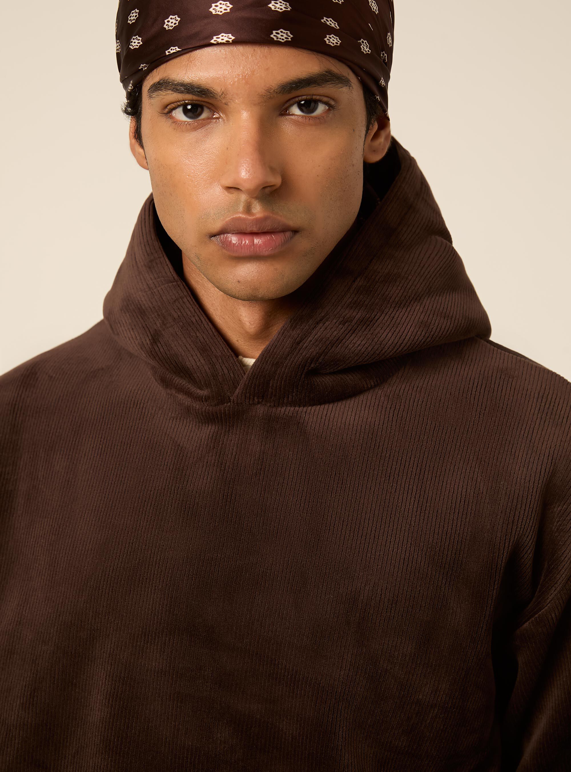 Felpa con cappuccio boxy fit in velluto a coste, BR1 BROWN DARK