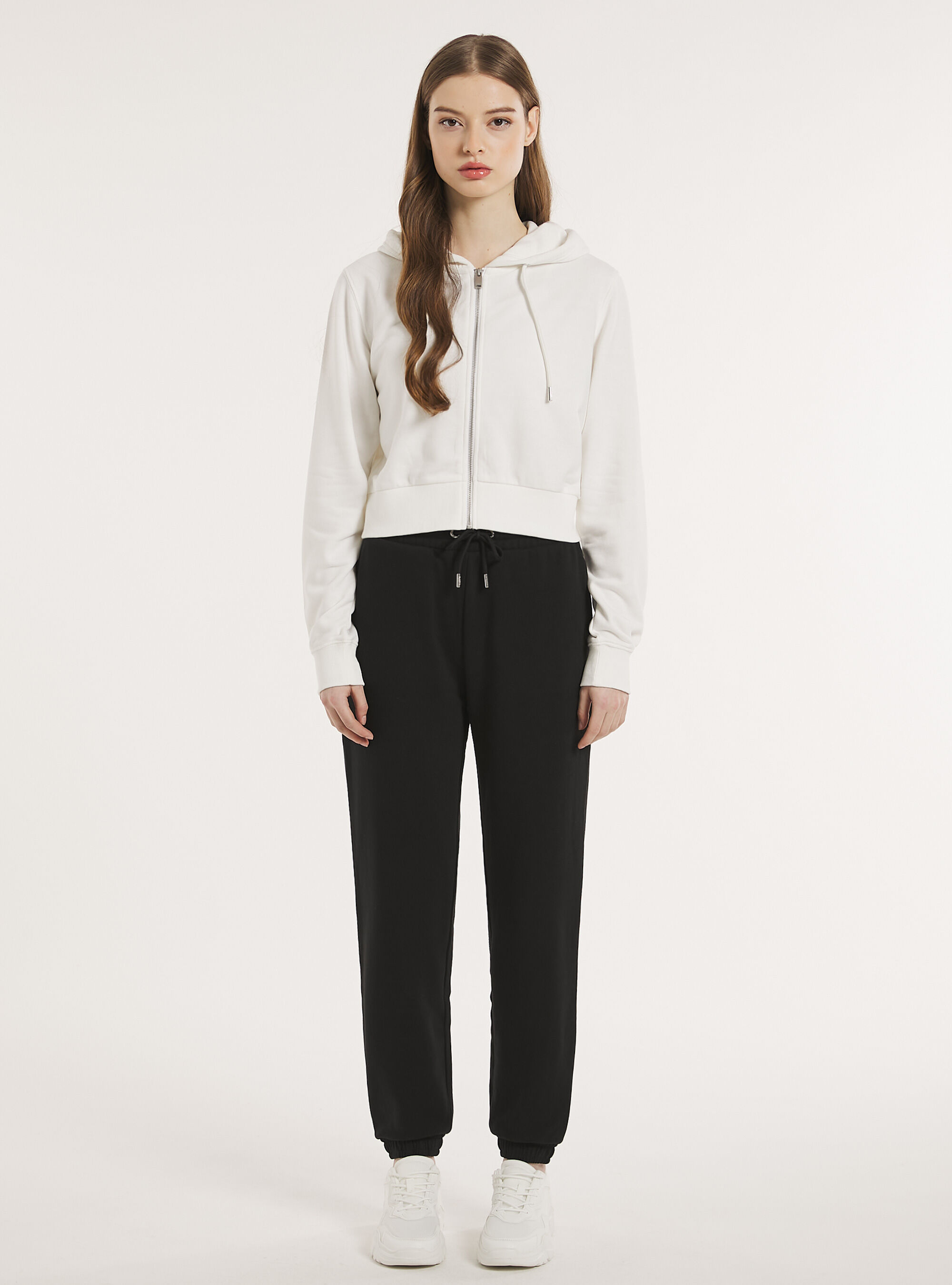 Pantalon jogger en peluche, BK1 BLACK