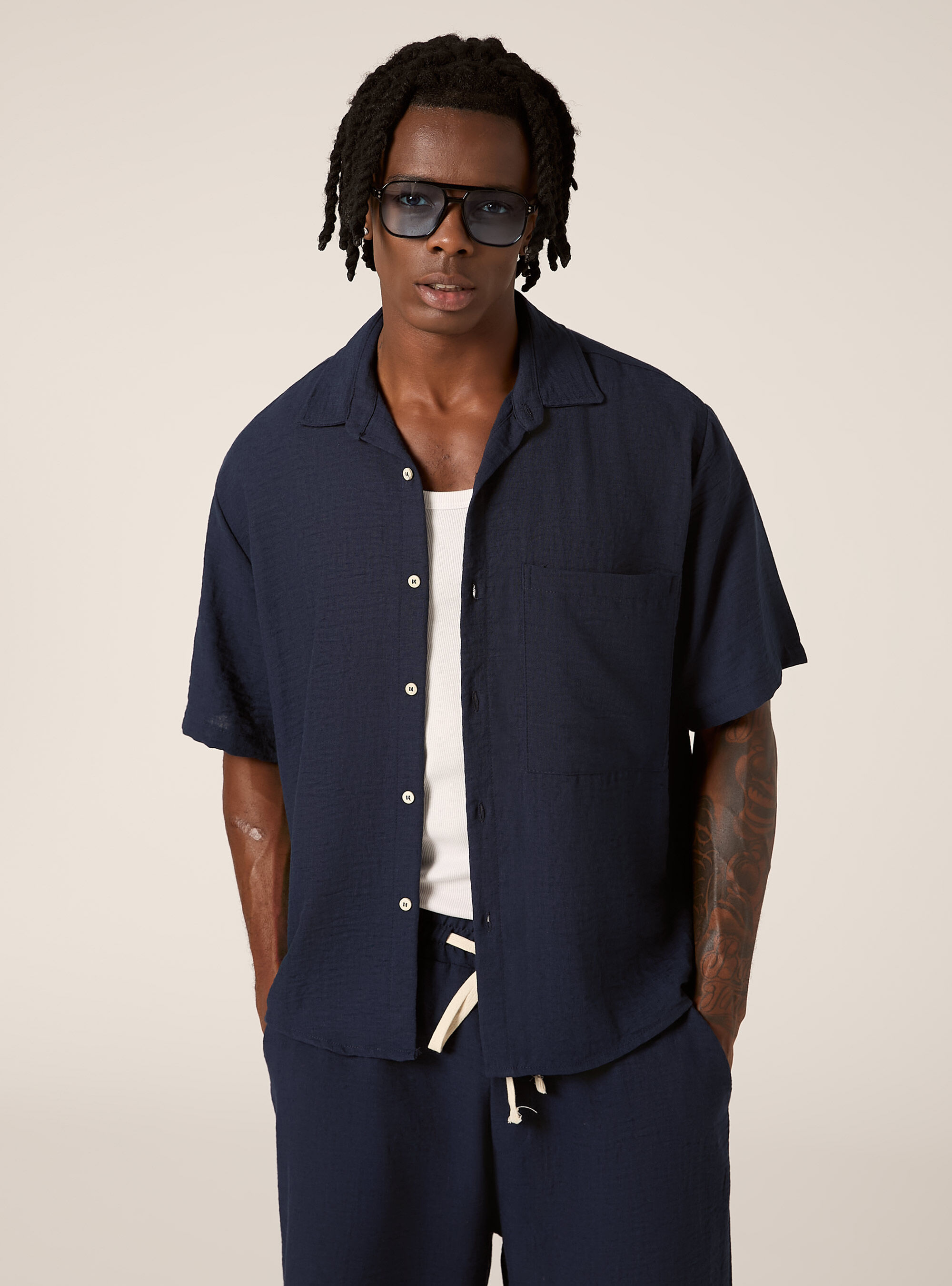 Short-sleeved shirt with breast pocket, BL2 BLUE MEDIUM