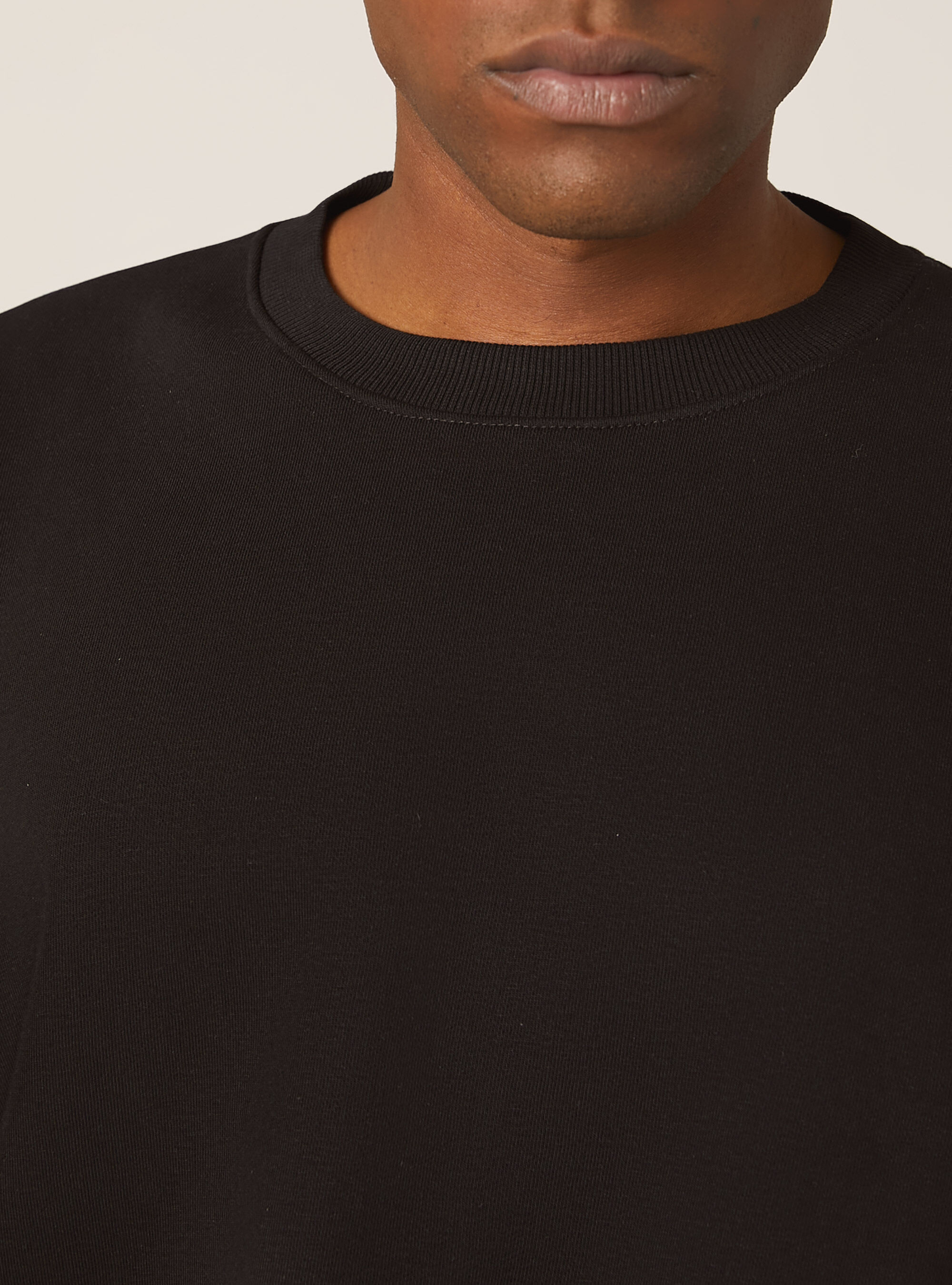 Sudadera de cuello redondo boxy fit, BK1 BLACK
