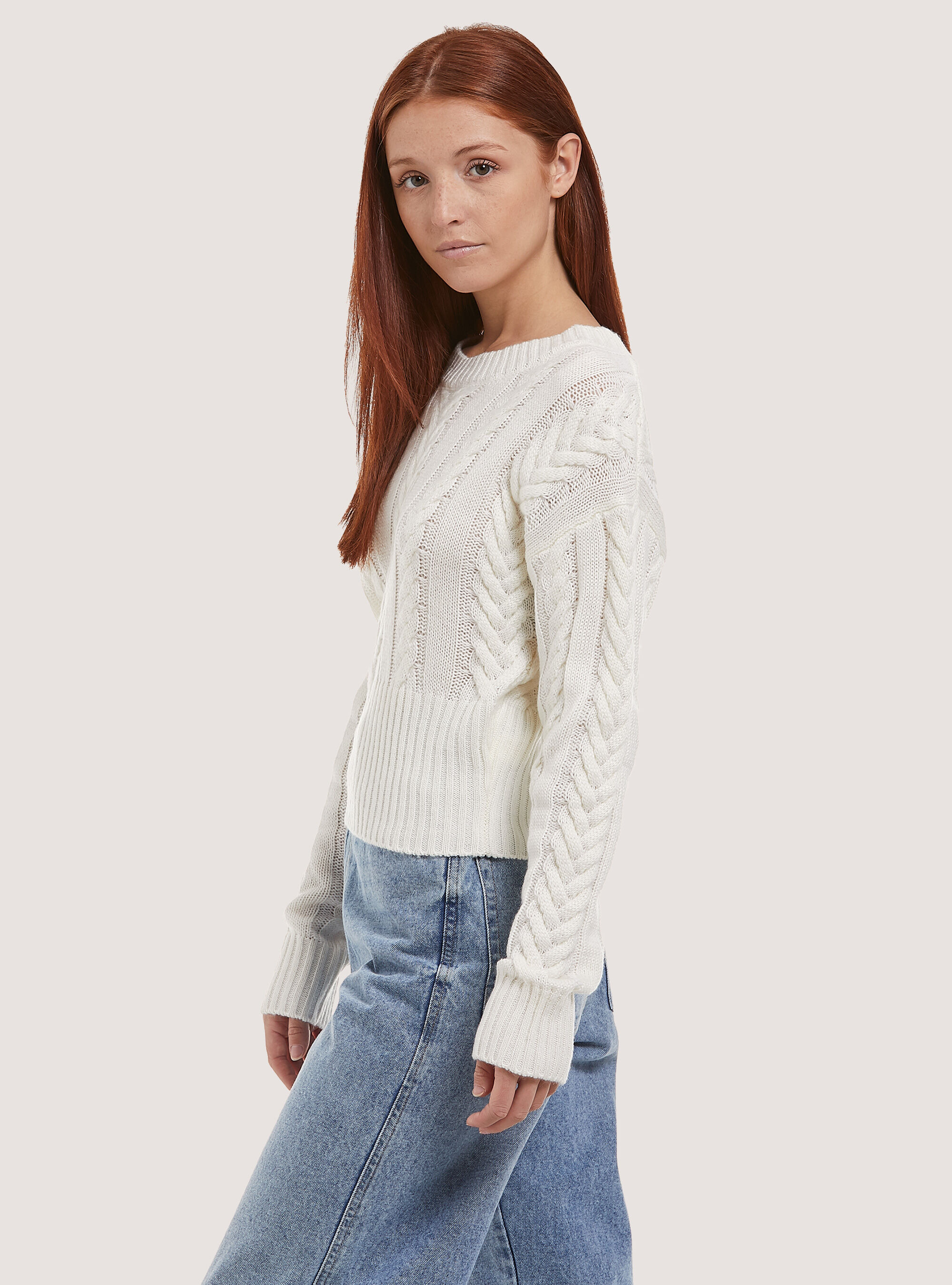 Cropped pullover with plaits, C085 WHITE