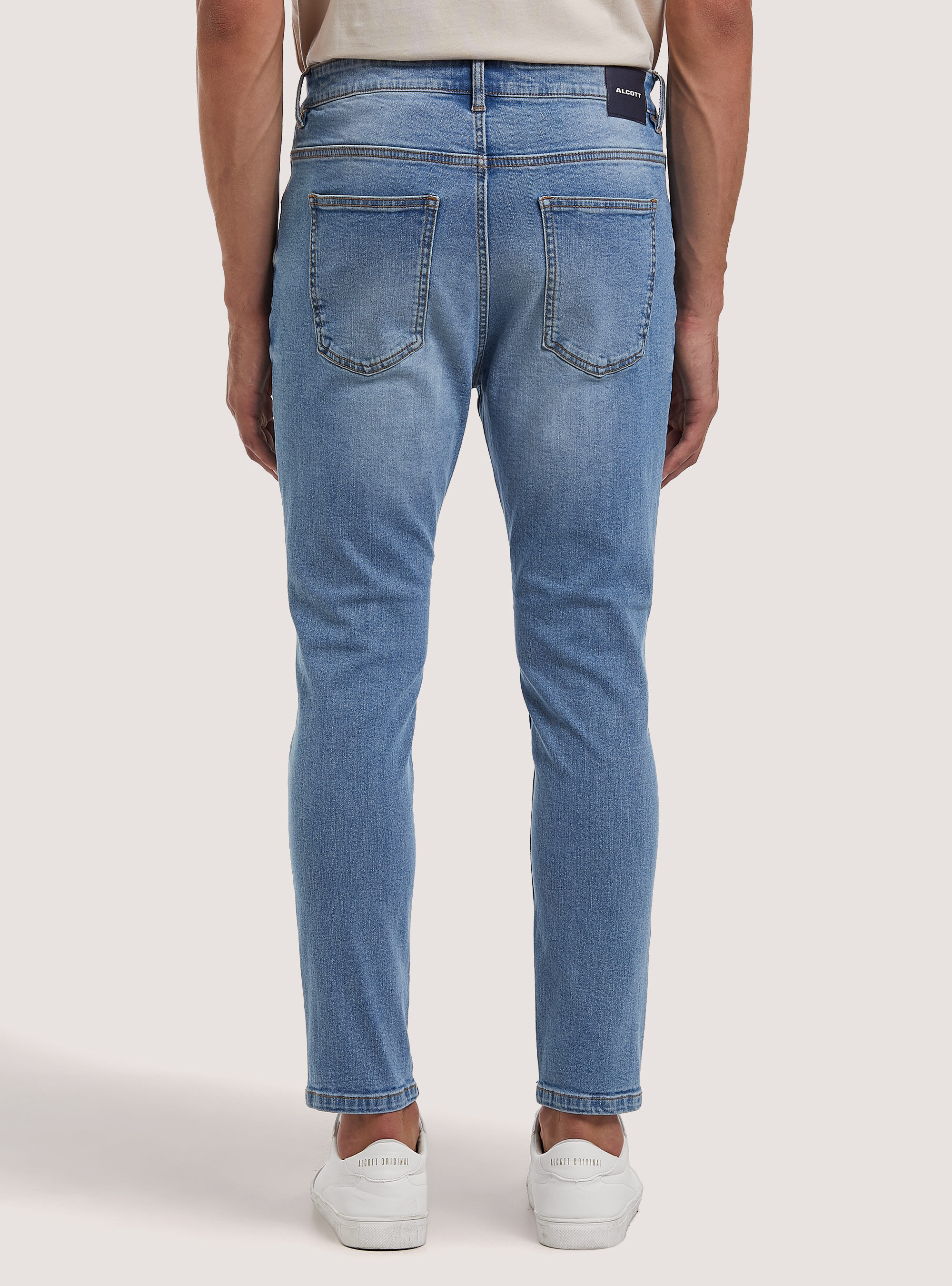 Stretch denim carrot fit jeans Alcott Men s Jeans
