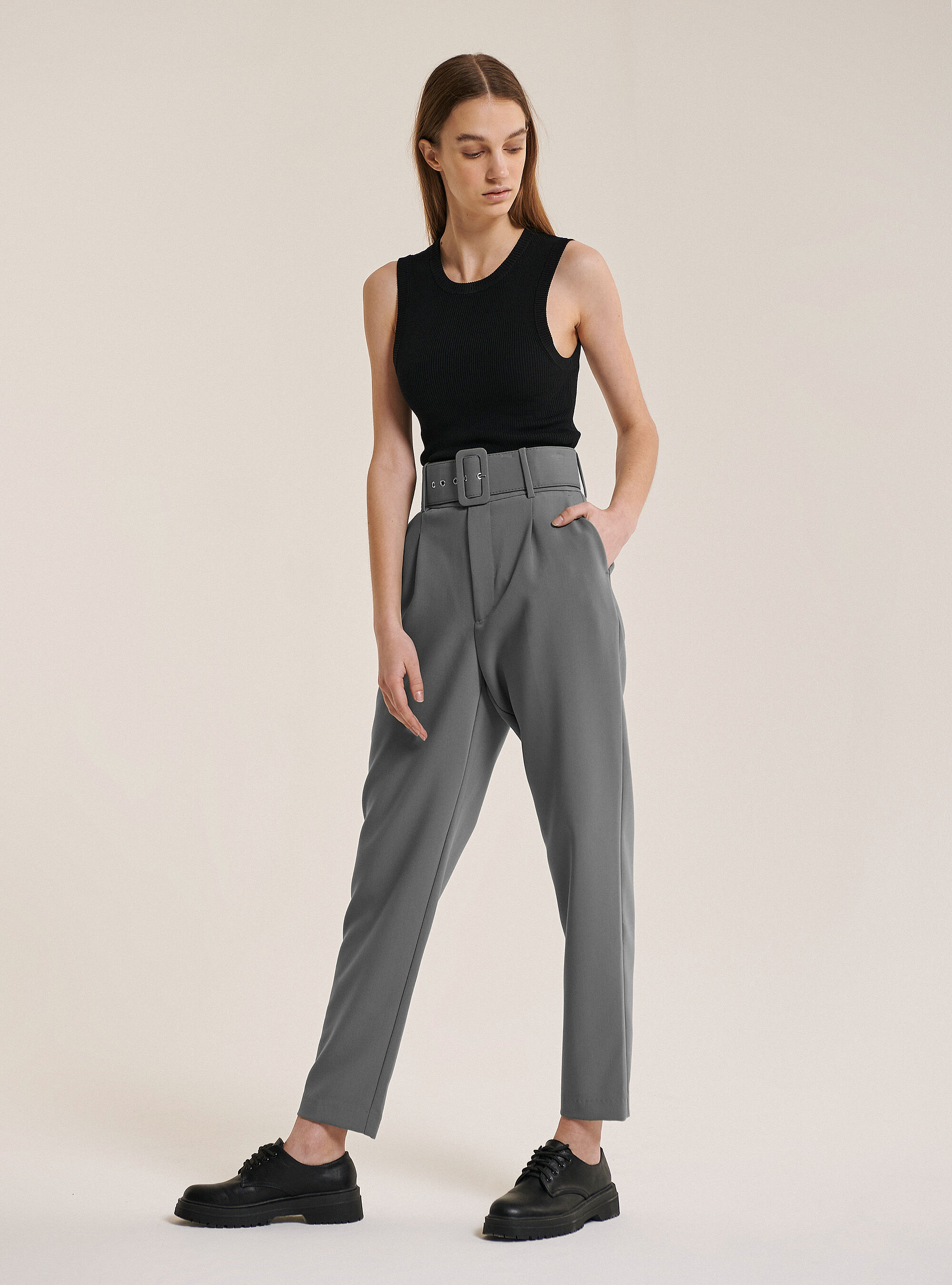 Paperbag trousers in soft canvas