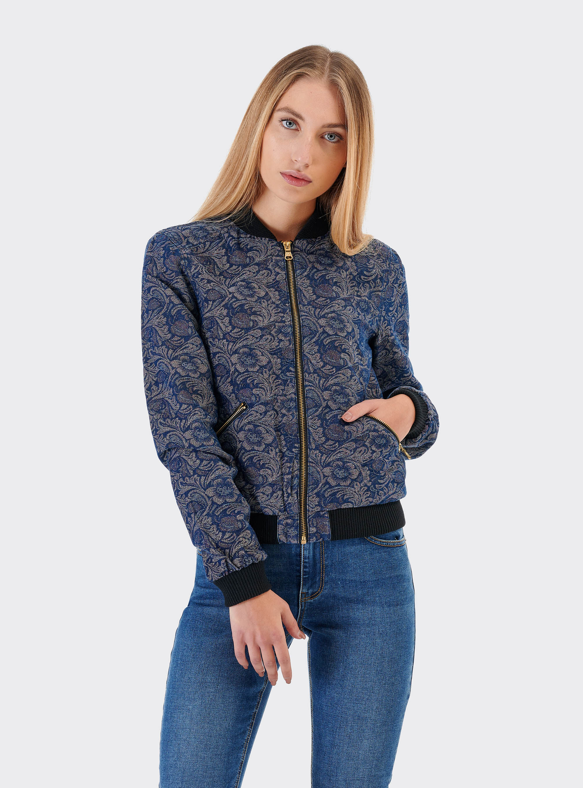Paisley bomber, BLUE