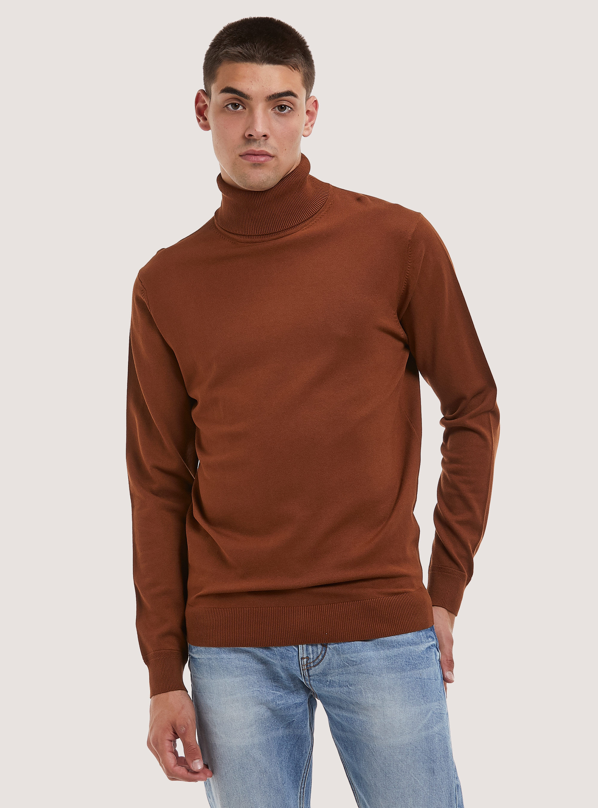 Plain store pullover sweater