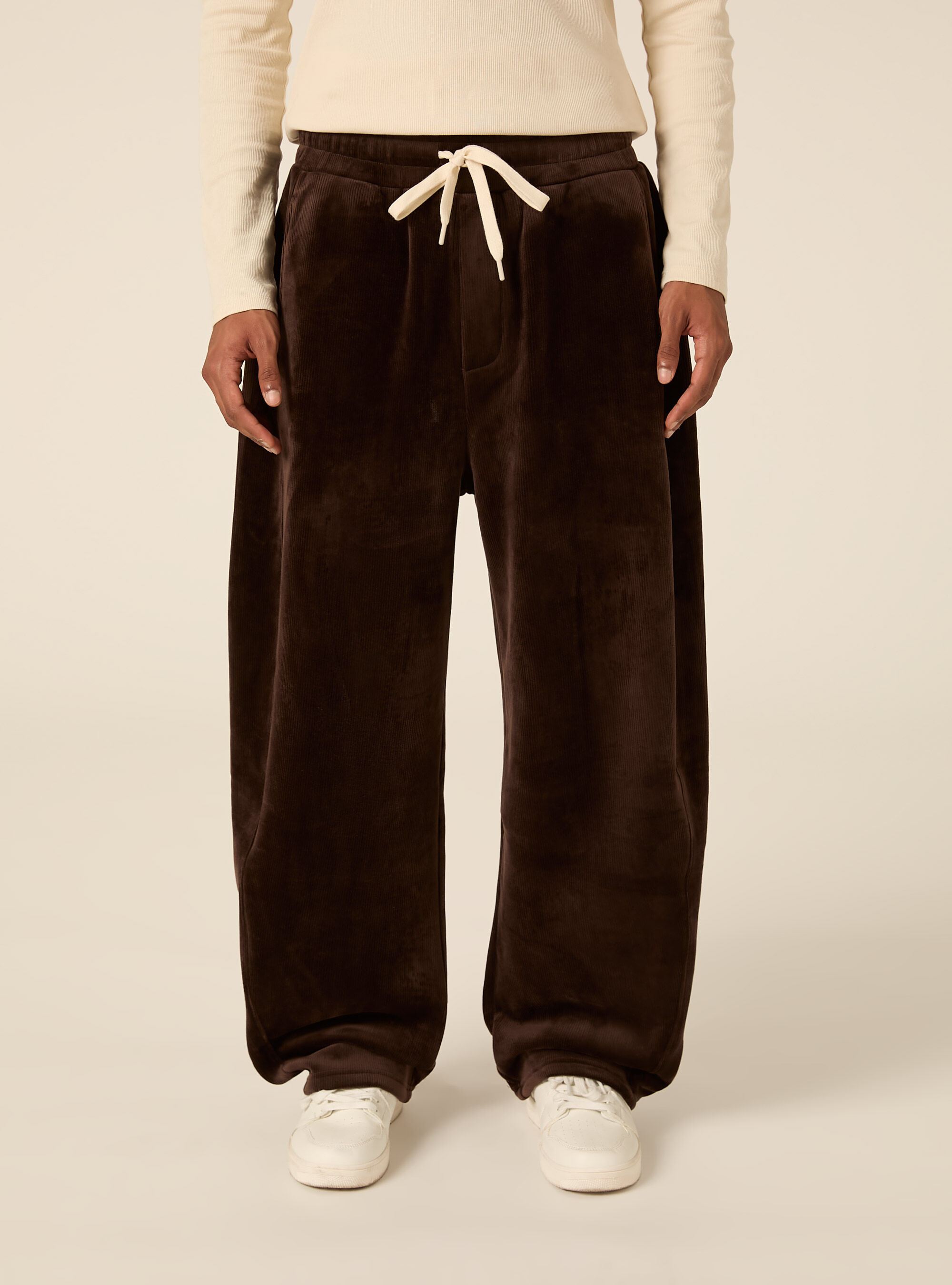 Pantalone in velluto a coste barrel fit