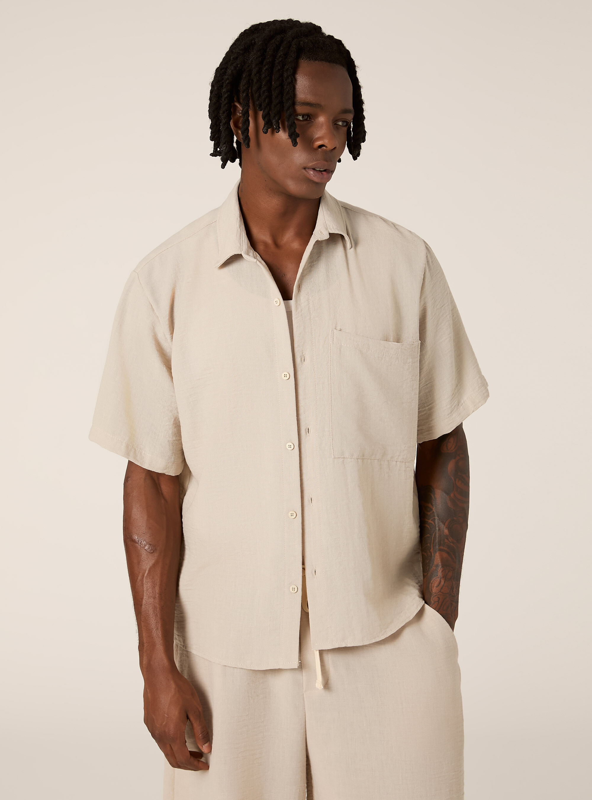 Chemise &agrave; manches courtes avec poche poitrine, BG2 BEIGE MEDIUM