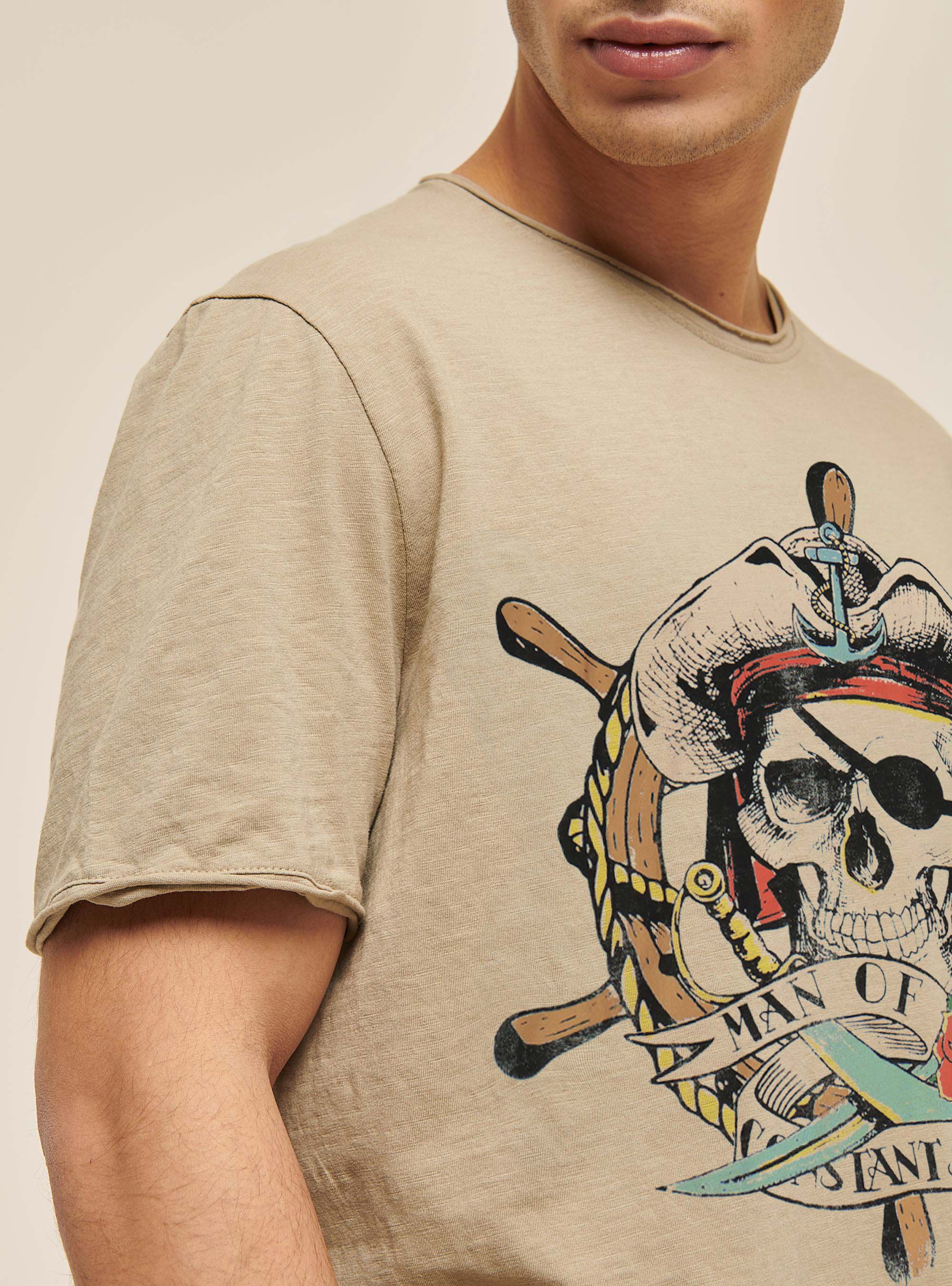 T-shirt with tattoo print, C1150 SAND