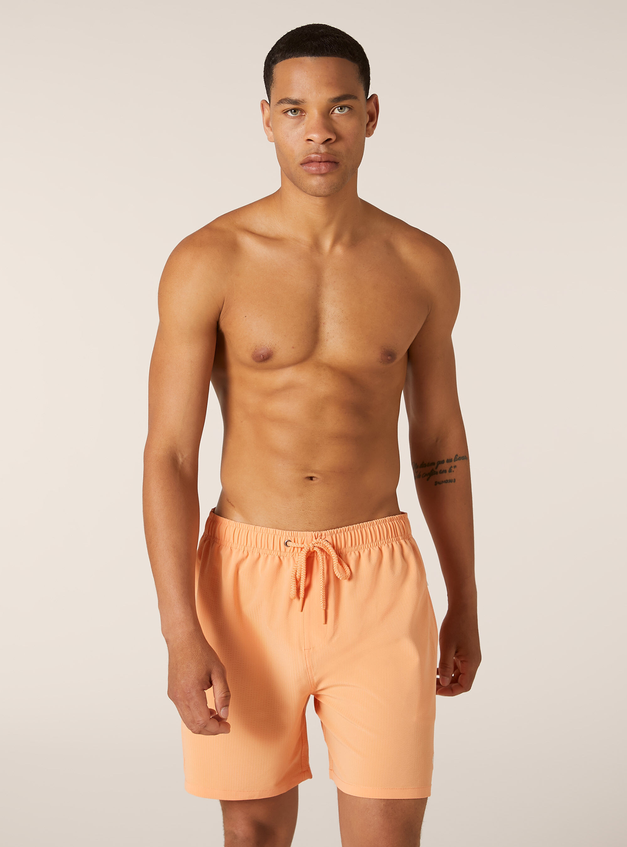 Plain-coloured seersucker swimming costume