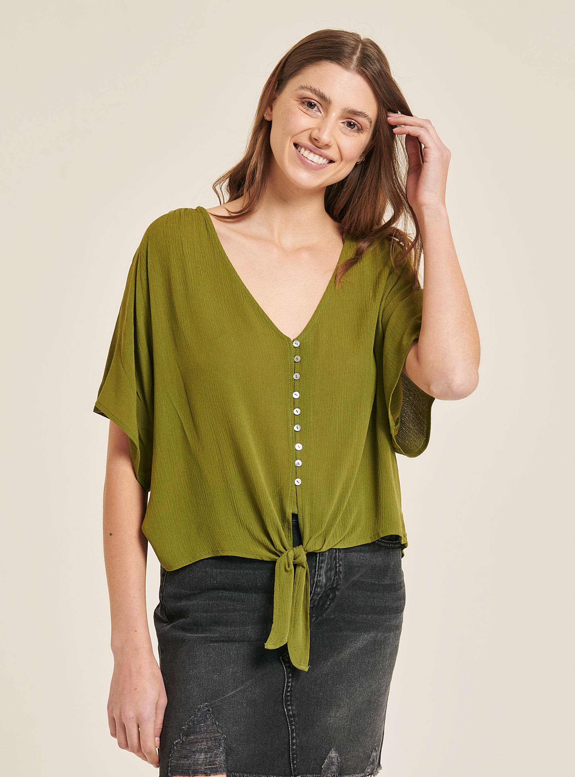 Solid colour v-neck shirt with waist knot, C6609 KAKY
