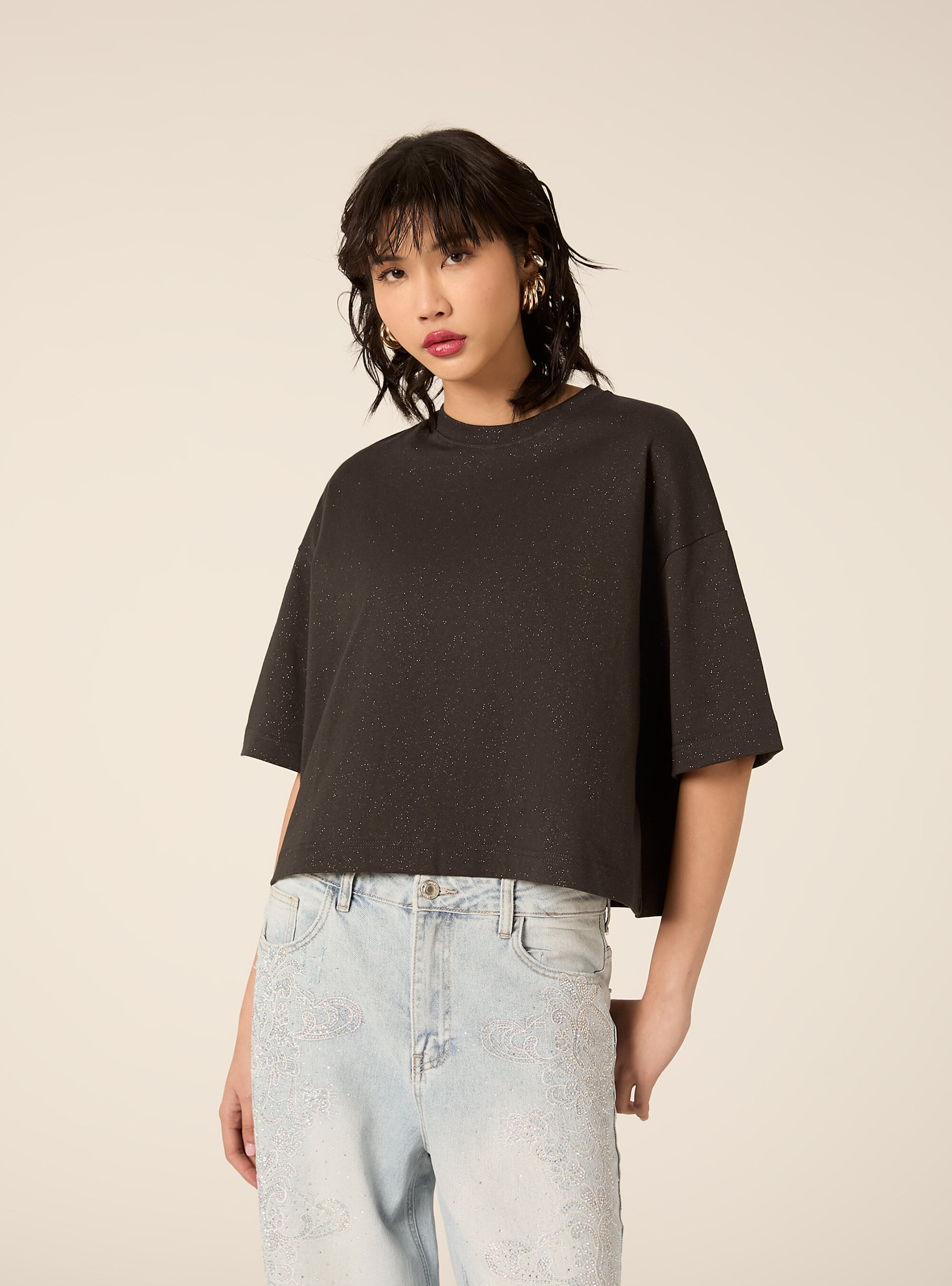 T-shirt over con glitter
