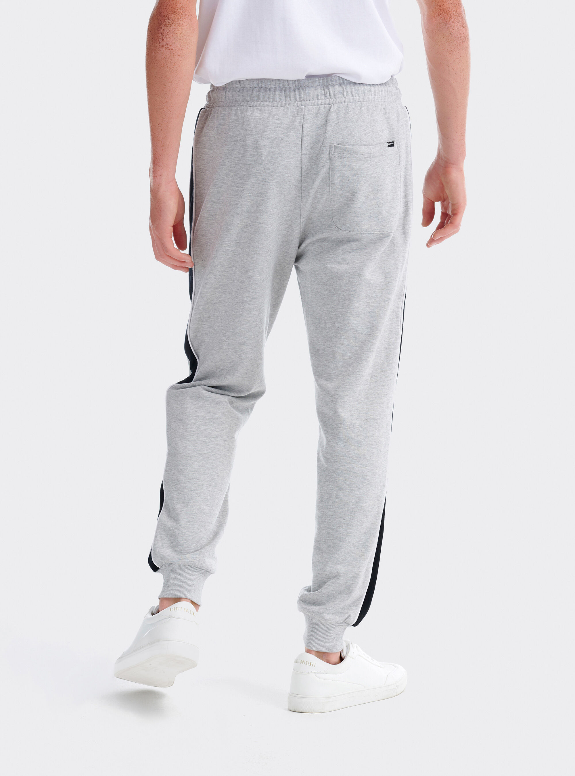 Pantalon de jogging avec bande contrastante et logo