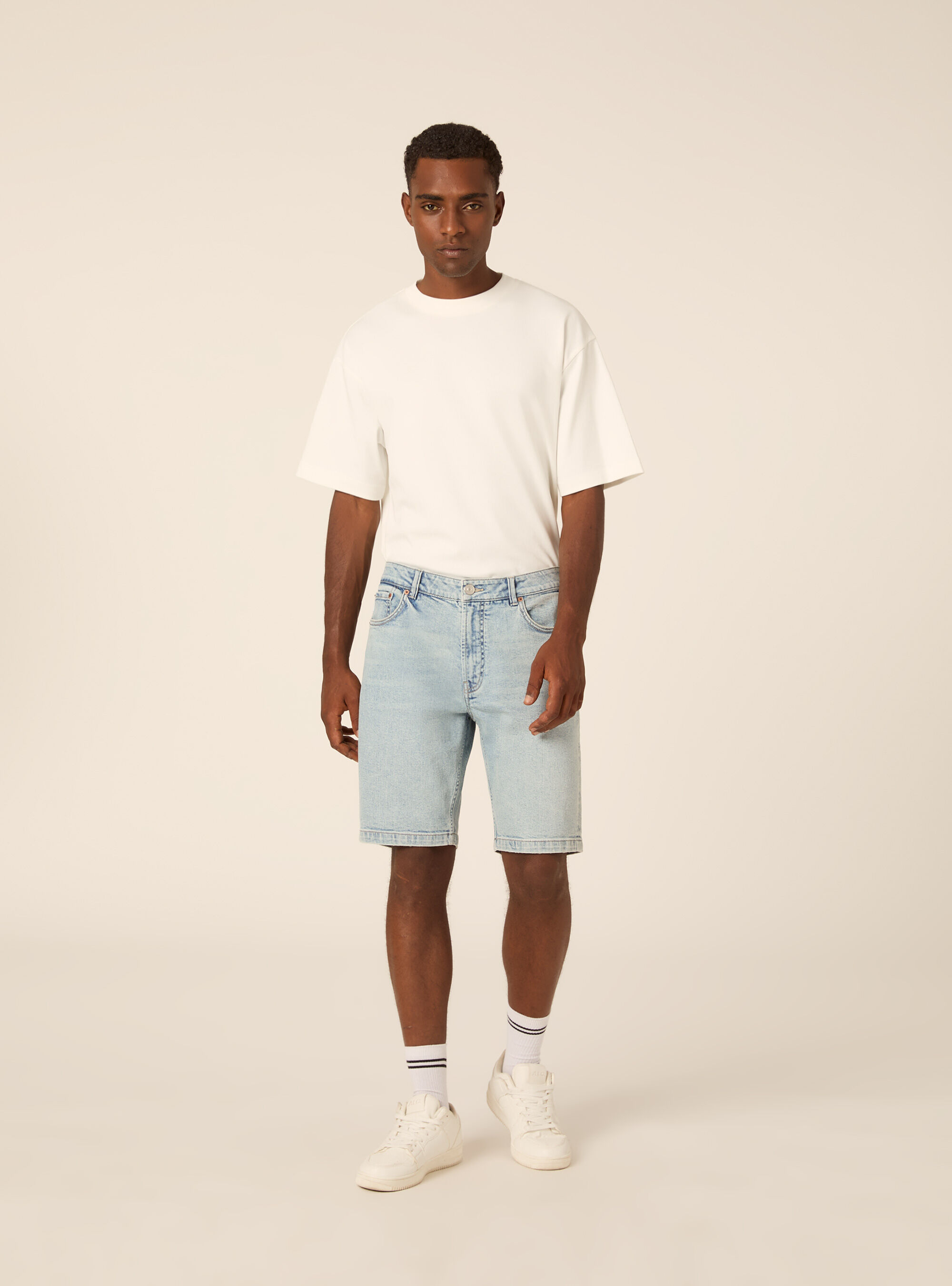 Jeans bermuda slim