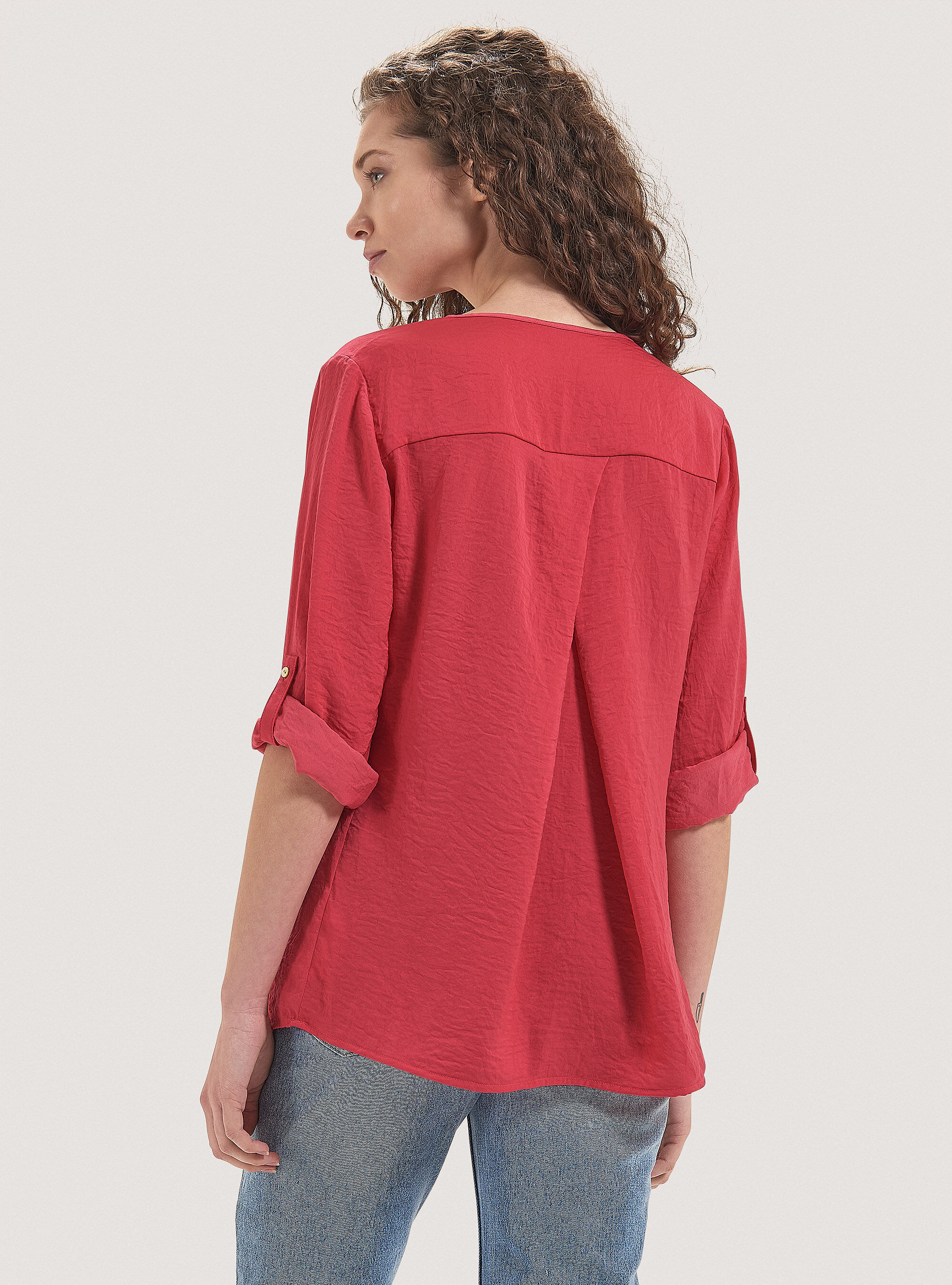 Blusa de color s&oacute;lido con escote, FUCSIA