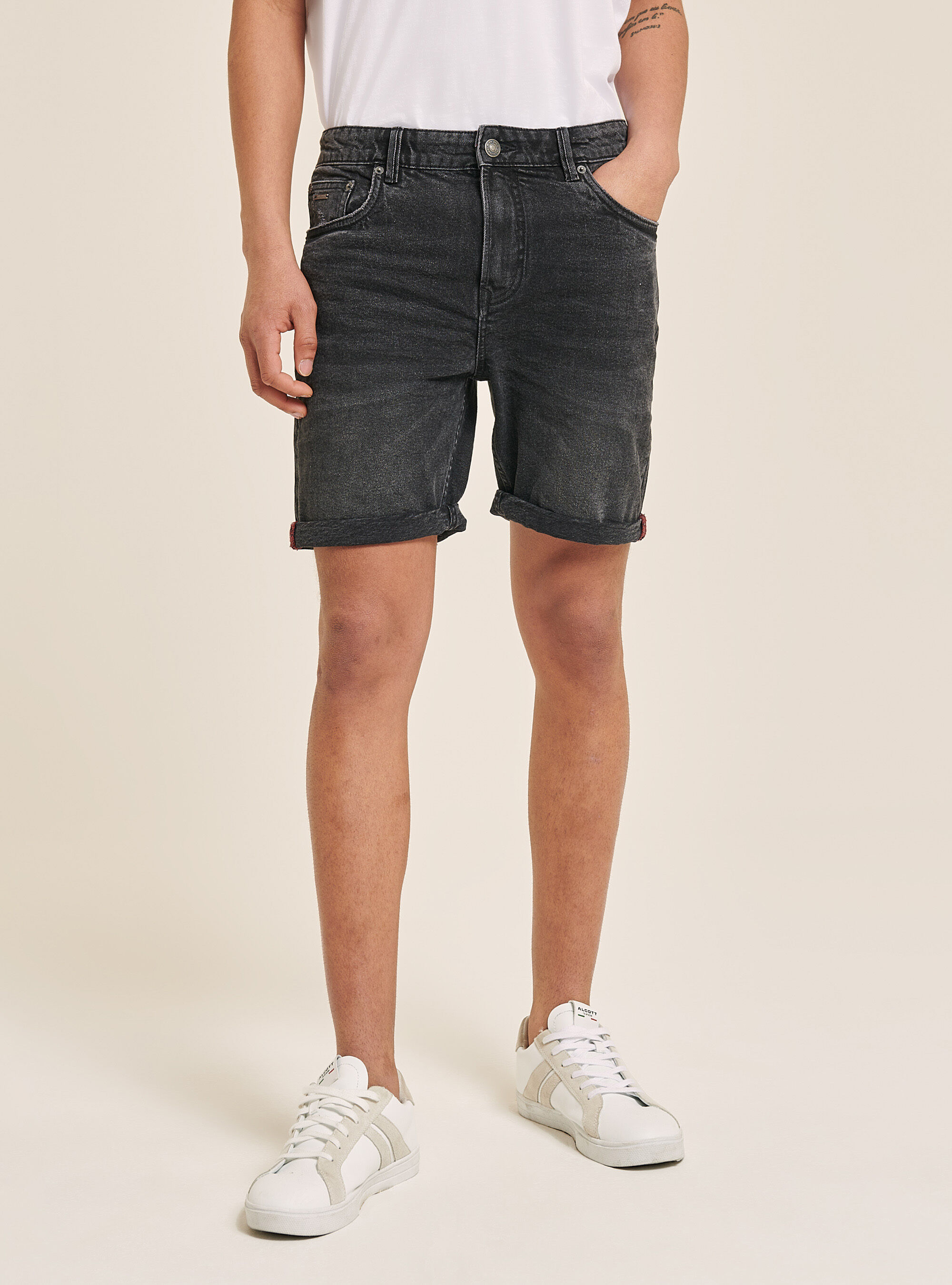 Garment dyed stretch cotton twill Bermuda shorts, BK1 BLACK