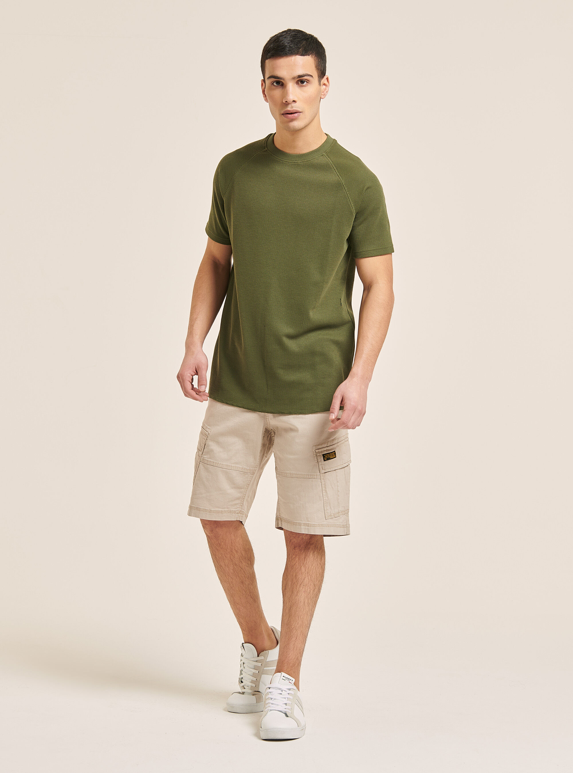 Canvas cargo bermuda with belt, BEIGE