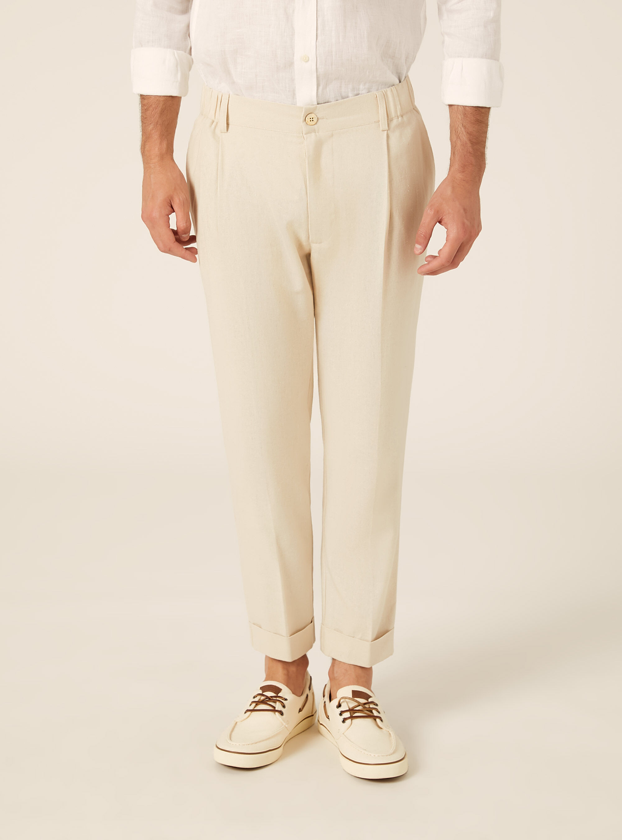 Pantaloni una pince misto lino