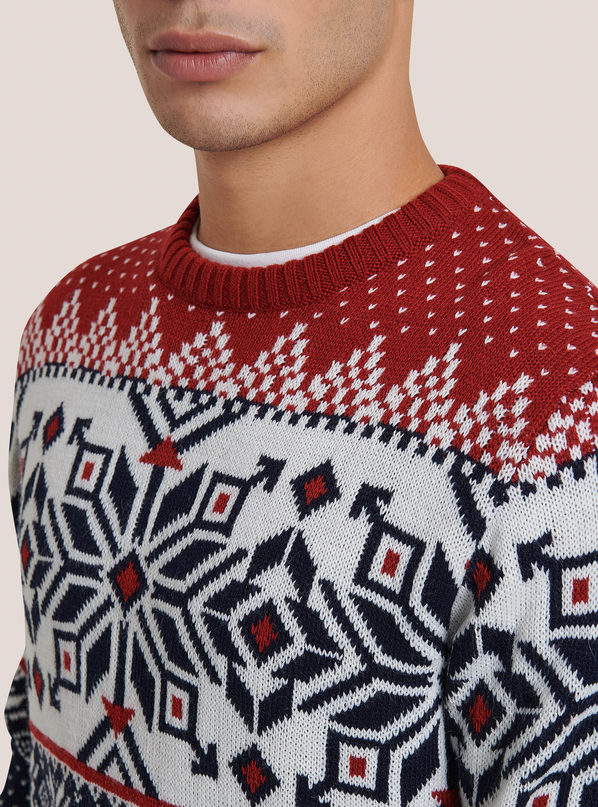 Jersey navide&ntilde;o de cuello redondo con copos de nieve, ROJO