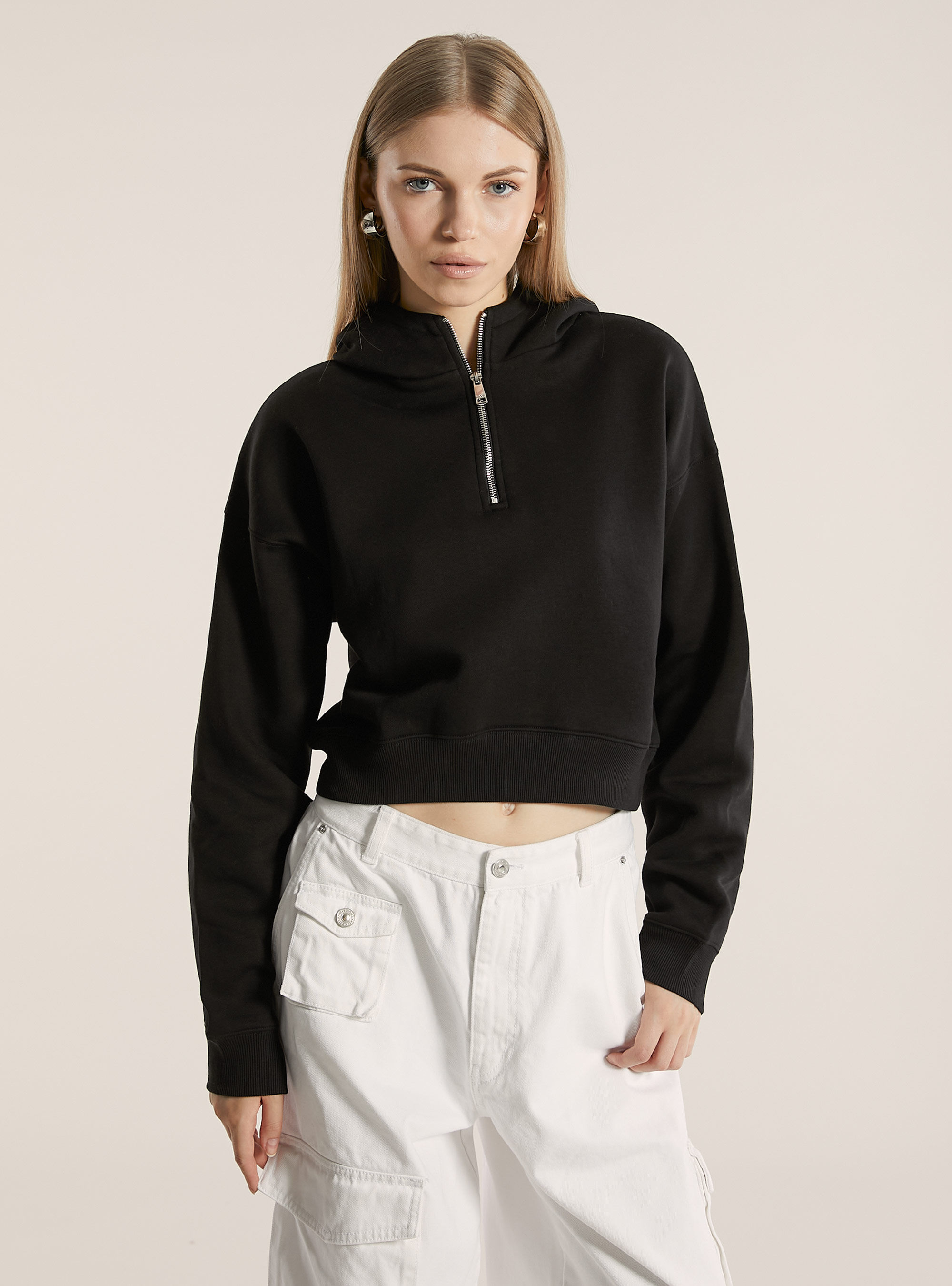 Cropped half zip hoodie sale