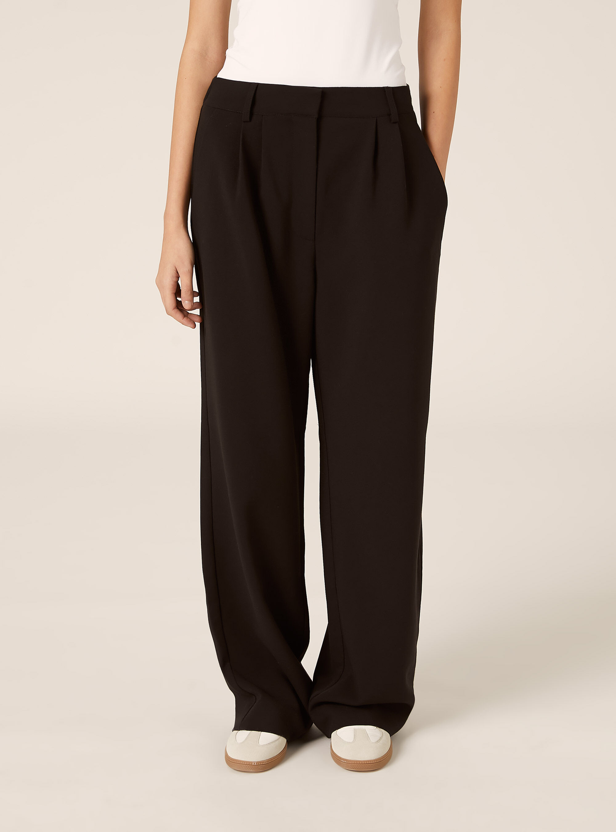 Ma&szlig;geschneiderte Hose
