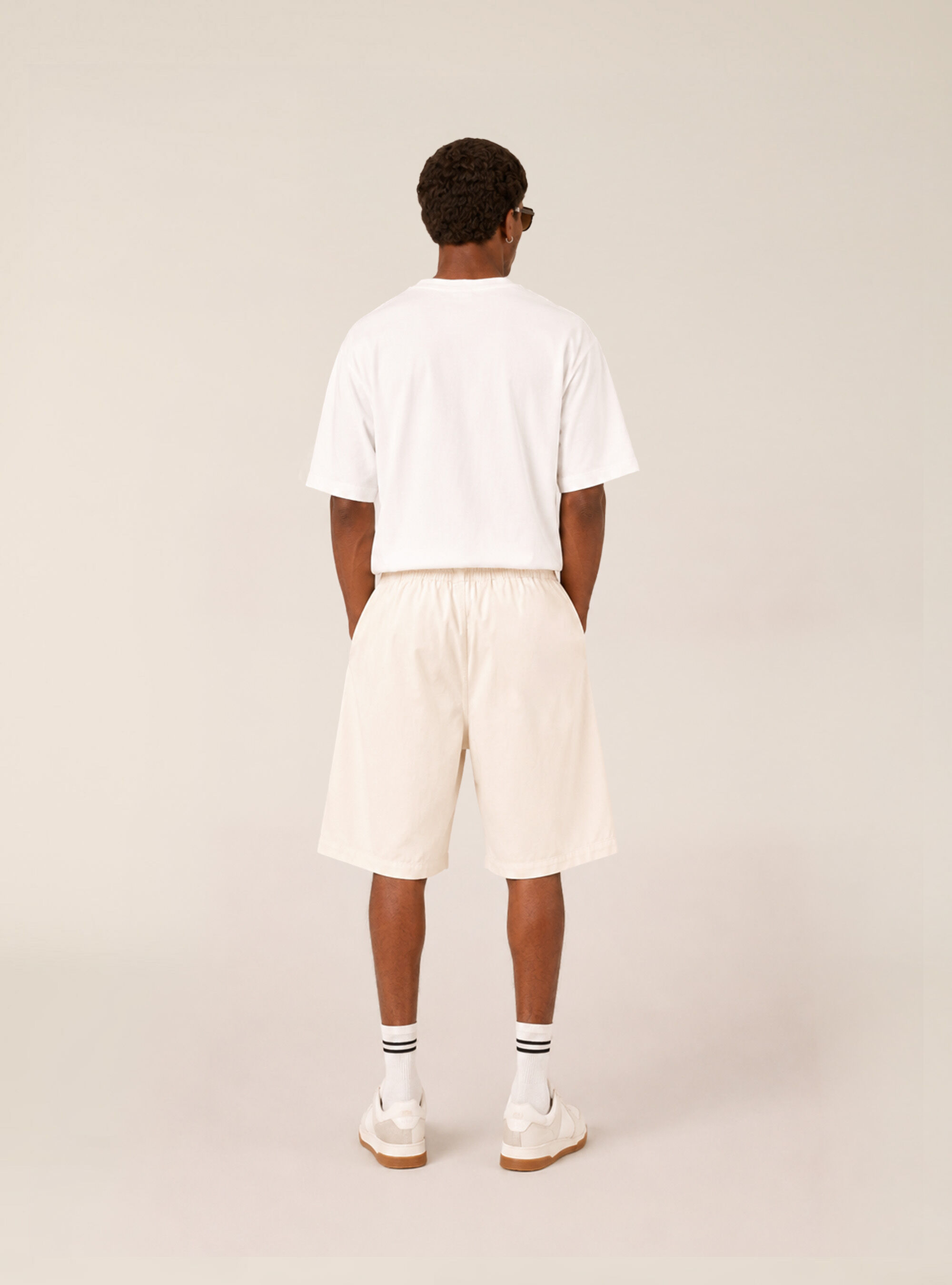 Bermuda baggy con pince misto cotone, CREMA CHIARO