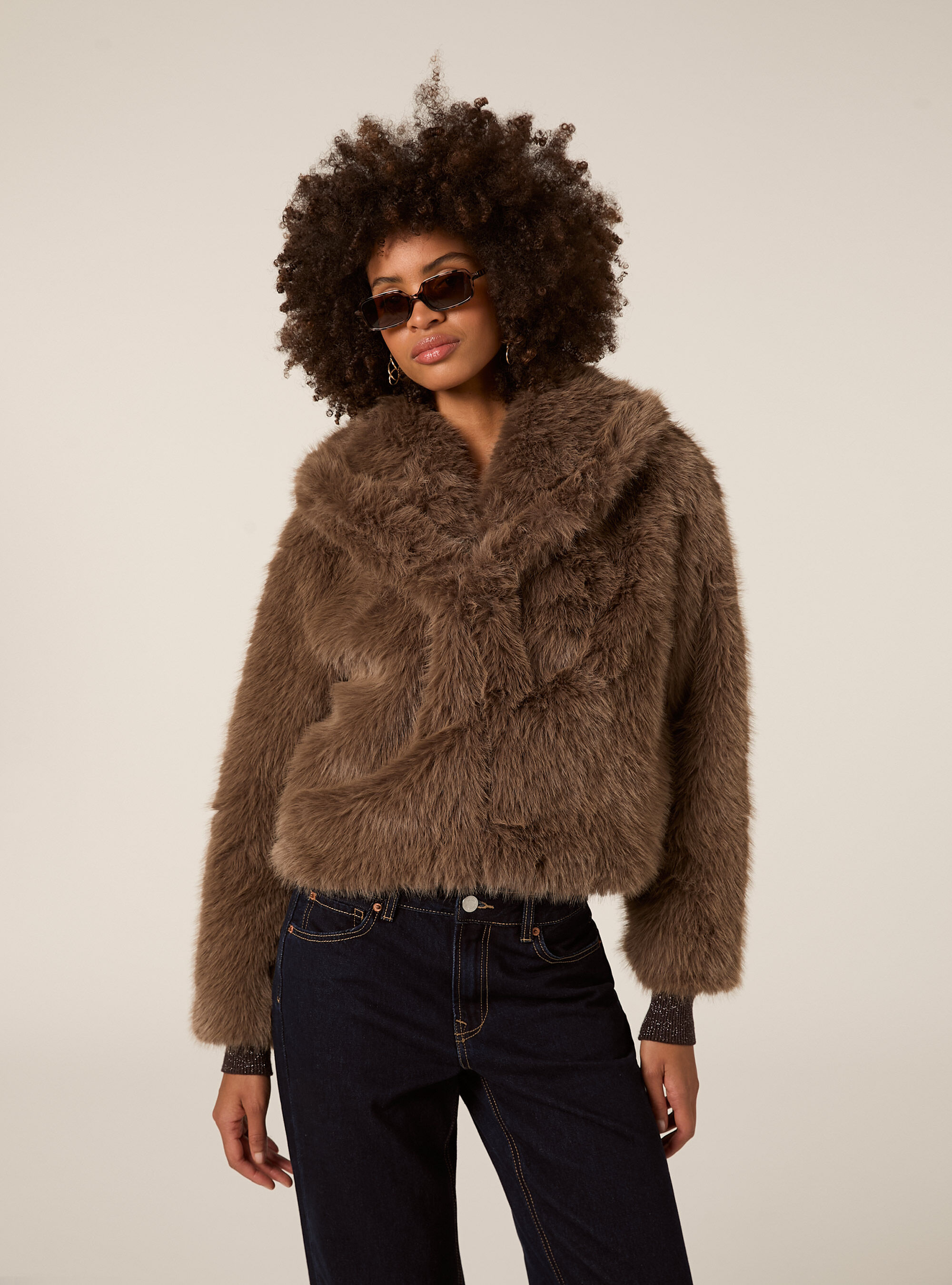 Short faux fur jacket
