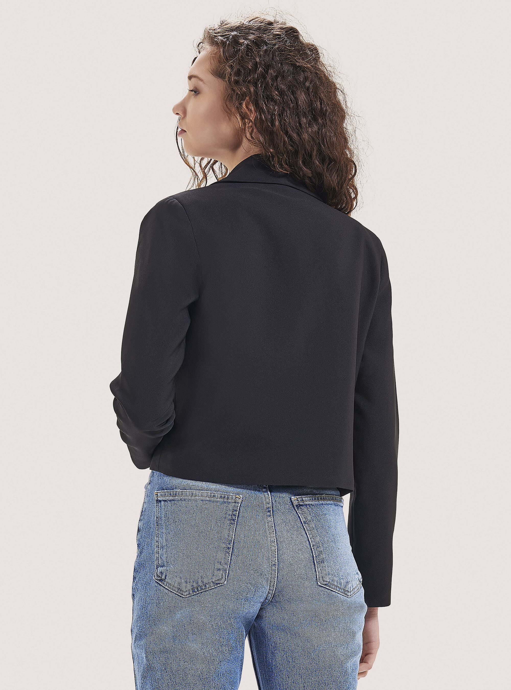 Plain colour cropped blazer, BLACK