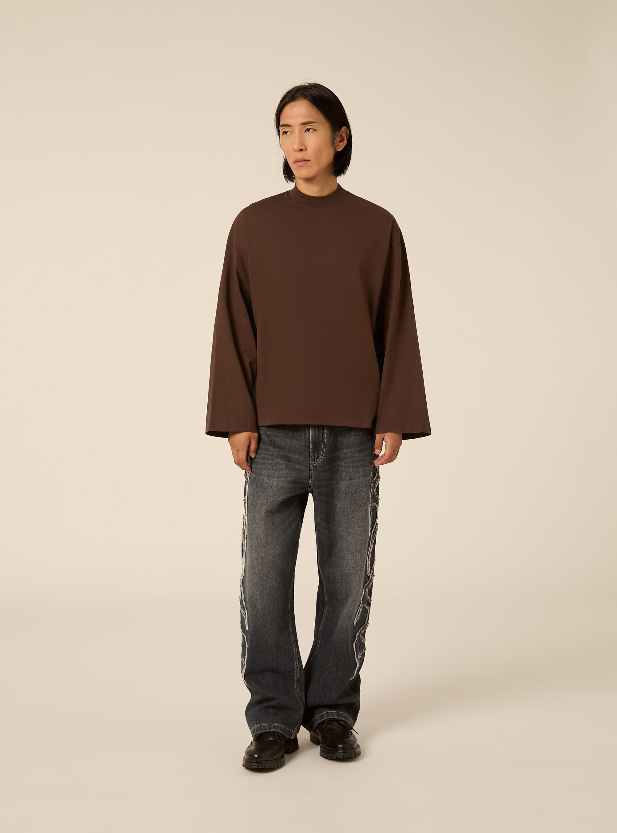 Long sleeve oversize t shirt with dropped shoulders