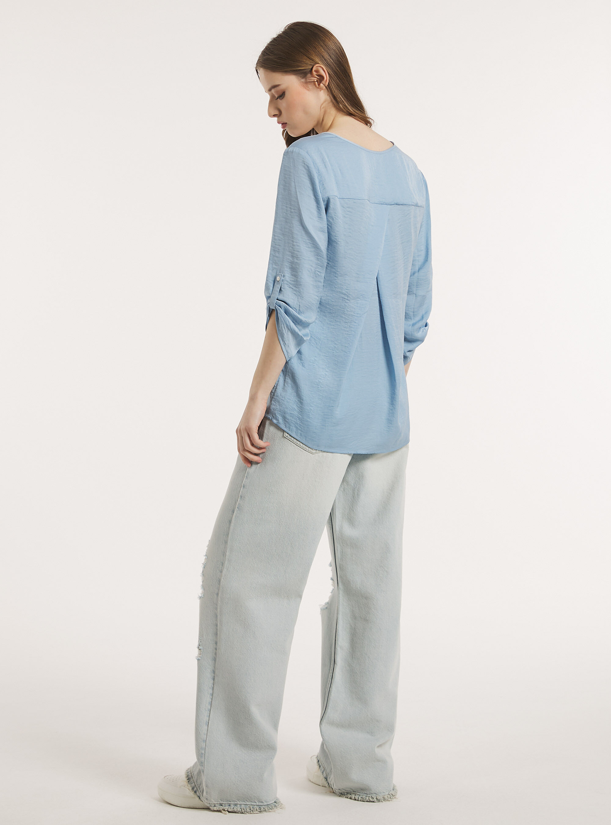 Blouse with plain neckline, AZ3 AZURE LIGHT