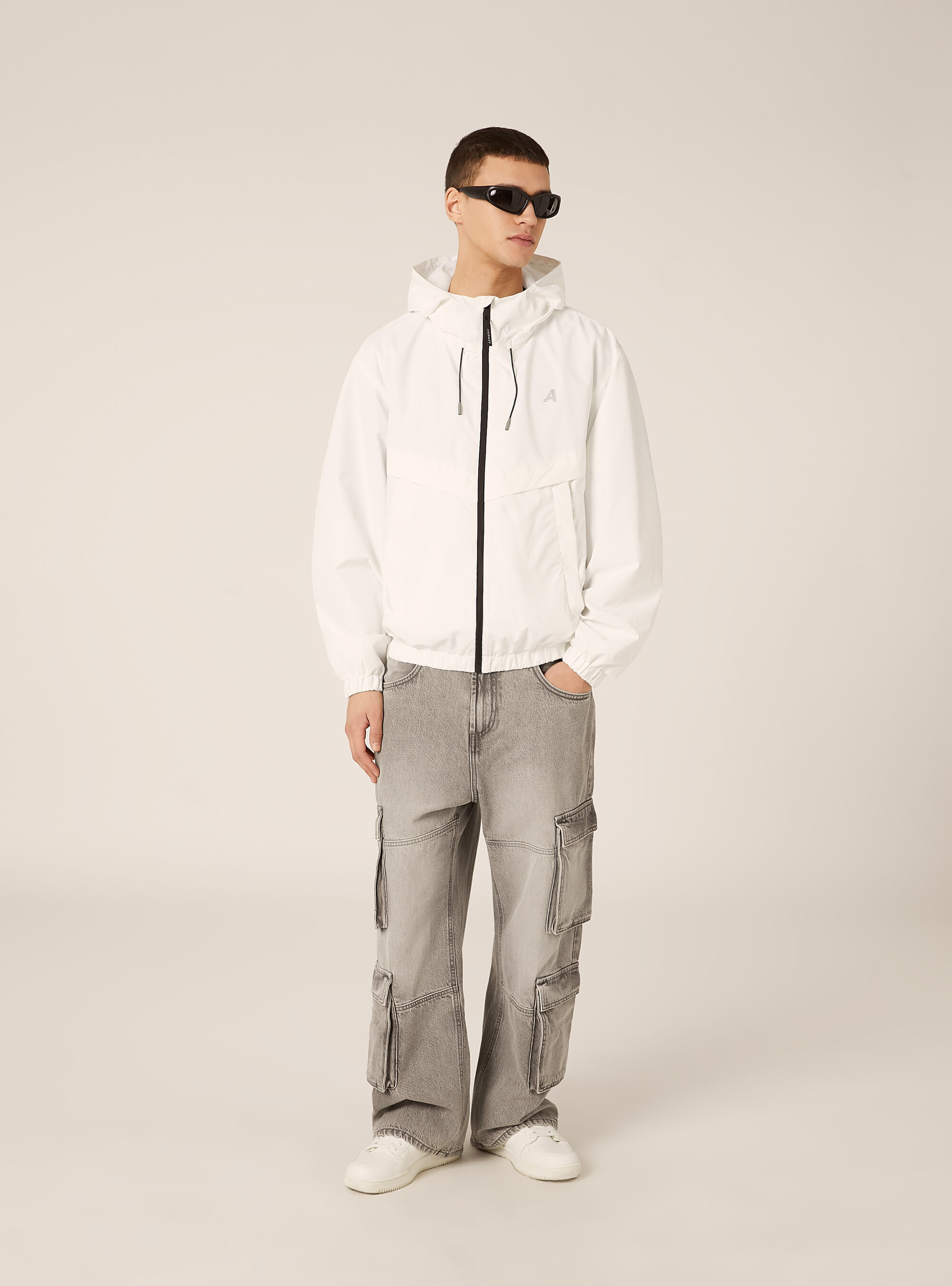 Giubbotto tecnico con cappuccio