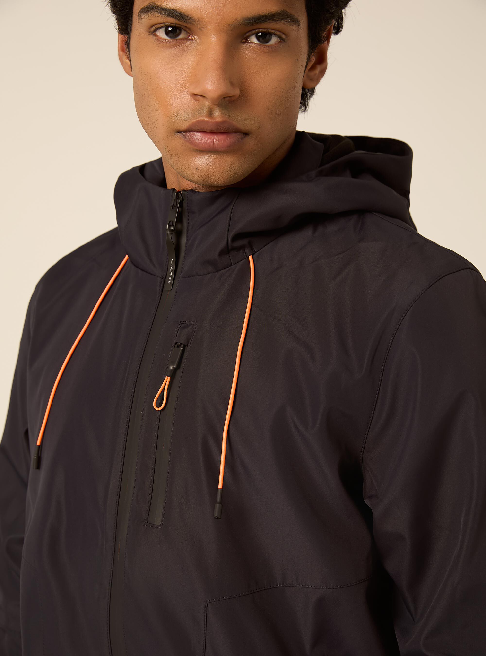 Bomber antivento con cappuccio, NA1 NAVY DARK