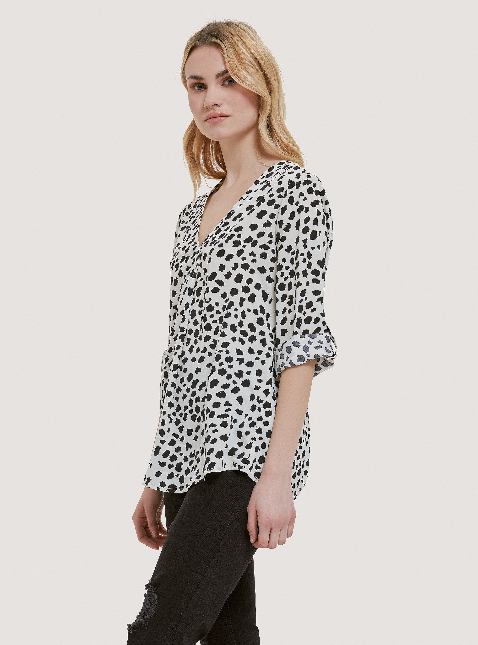 Satin blouse with neckline, BLACK
