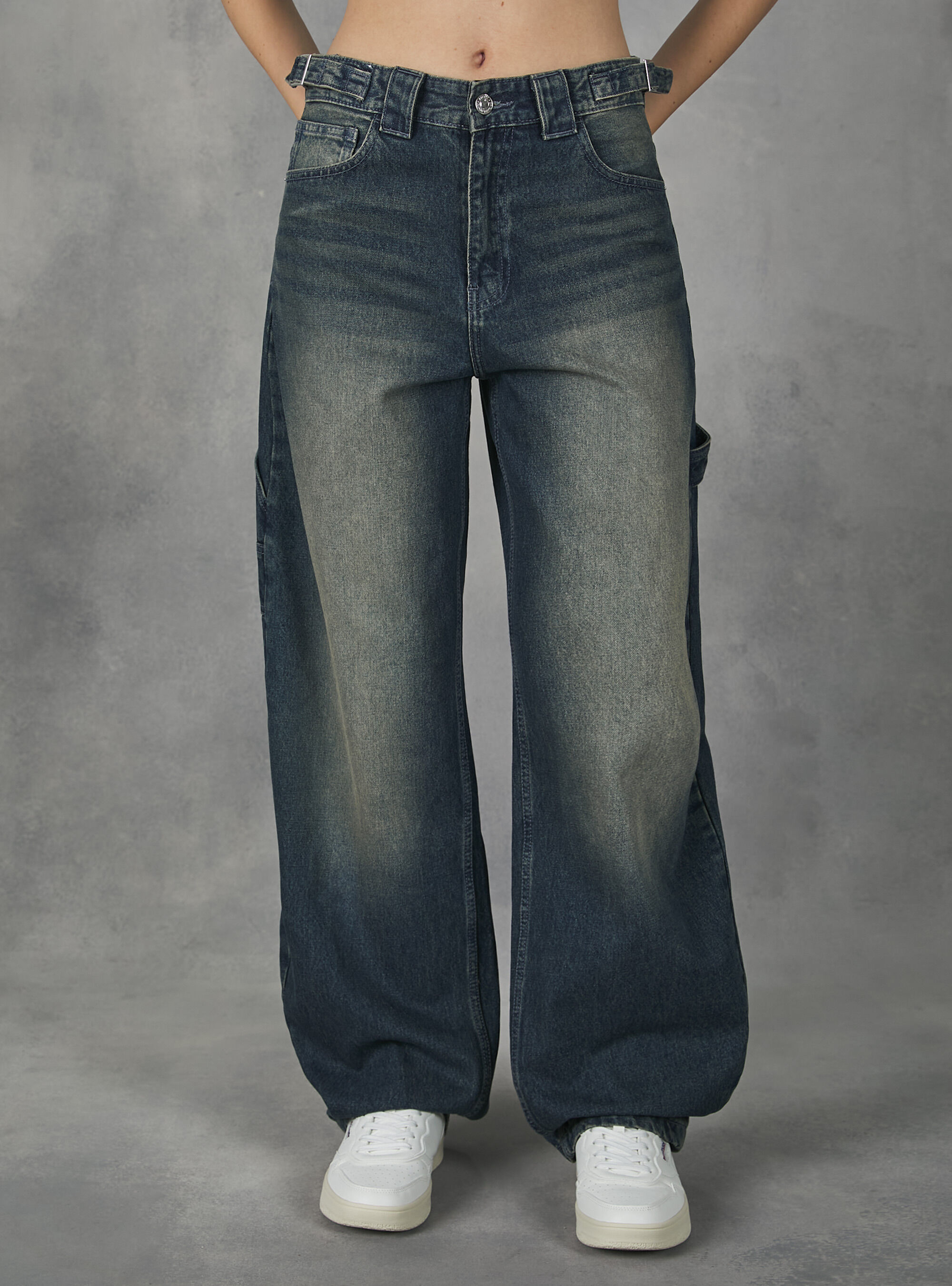 Baggy fit carpenter jeans