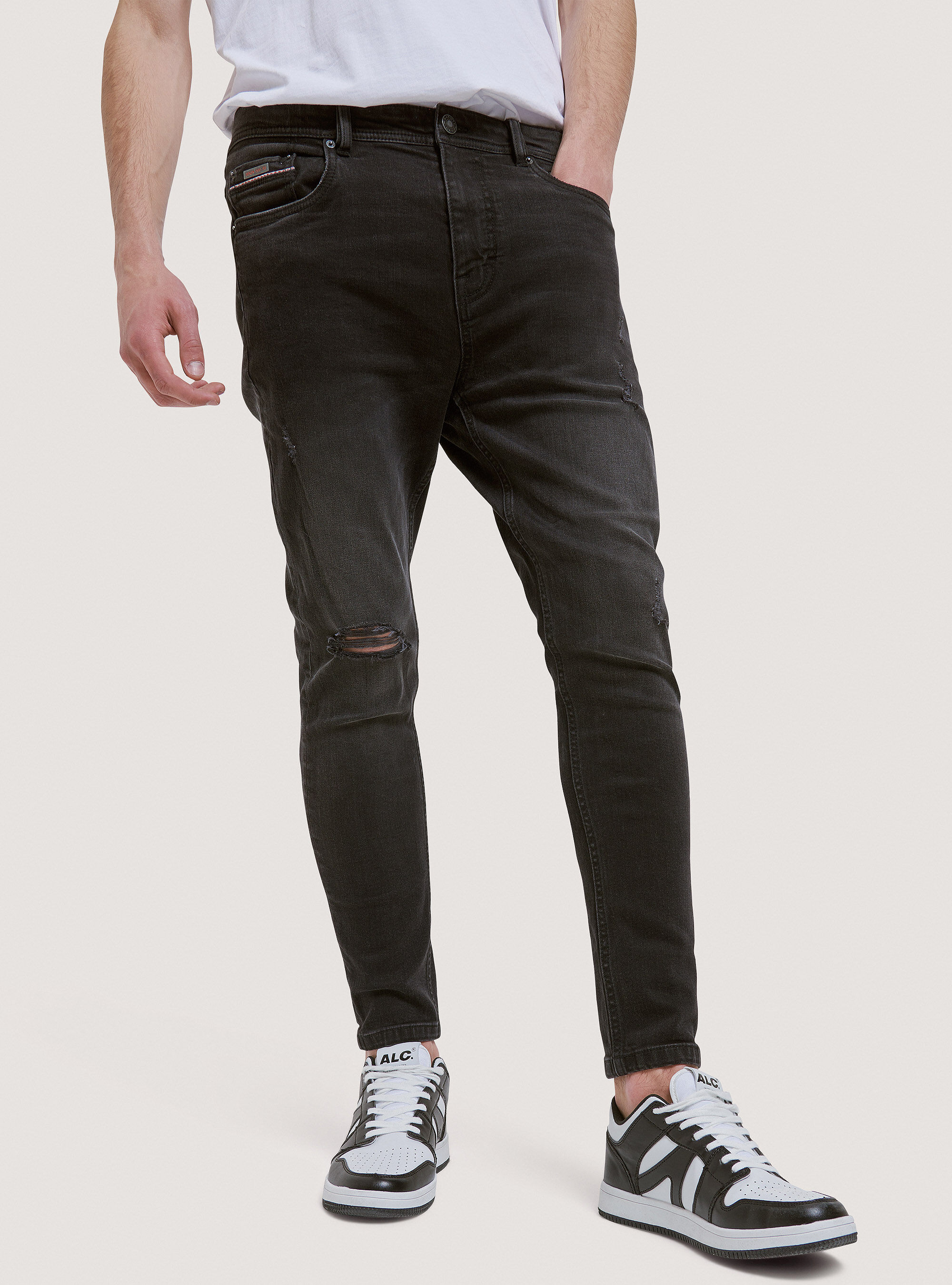 Jeans uomo carrot fit online