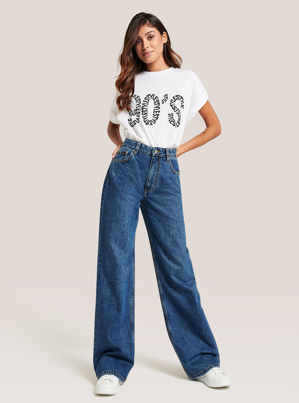 Vaqueros de cintura alta y pierna ancha1