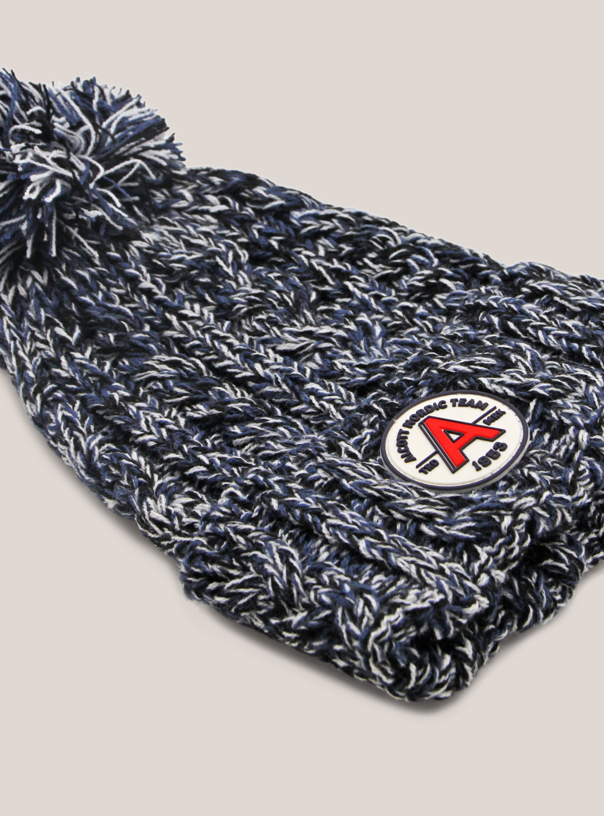 Hat with pom-pom and patch, MULTICOLOR