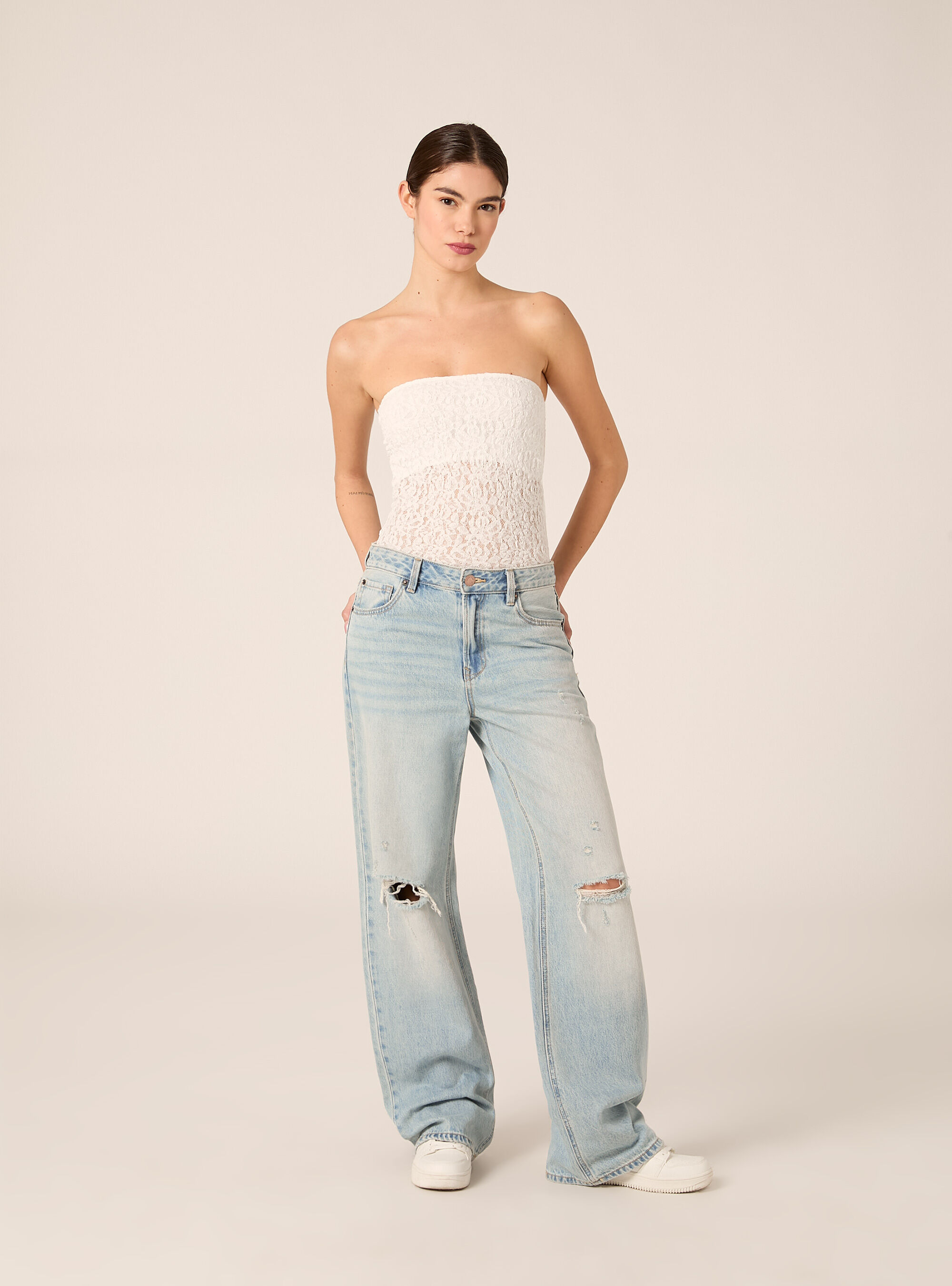 Bandeau-Body aus Spitze