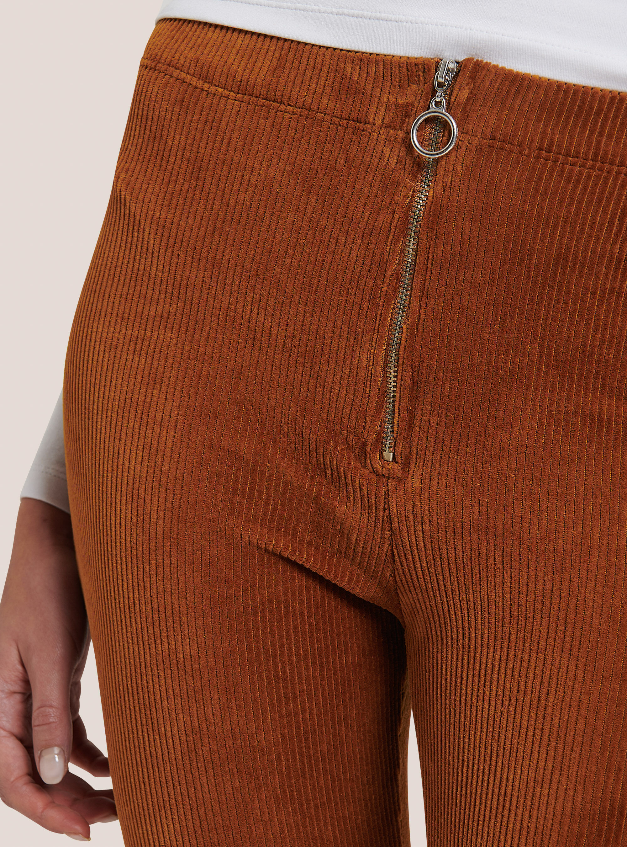  VELVET FLARED TROUSERS, CAMEL