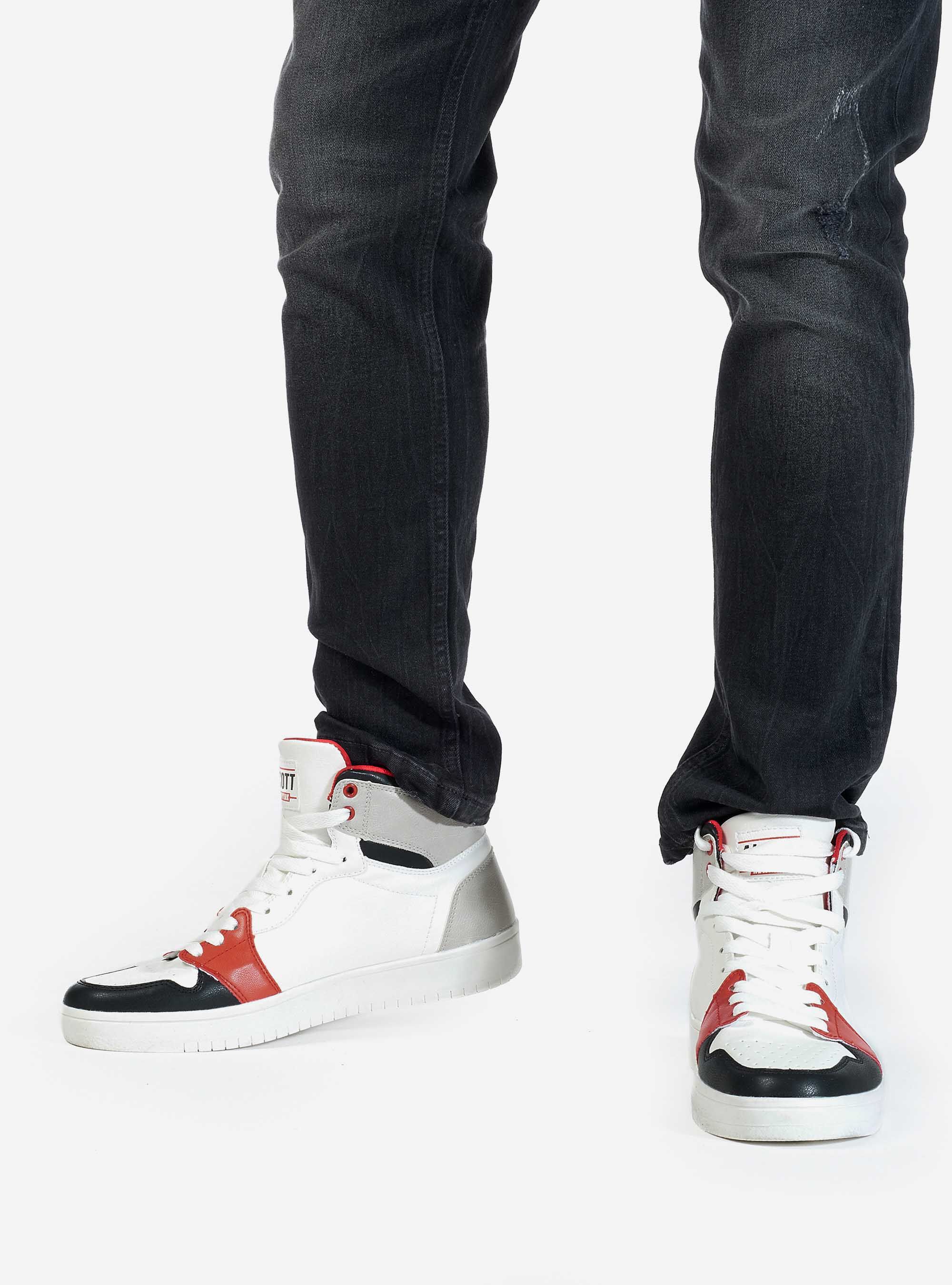 Scarpe alte con i lacci online