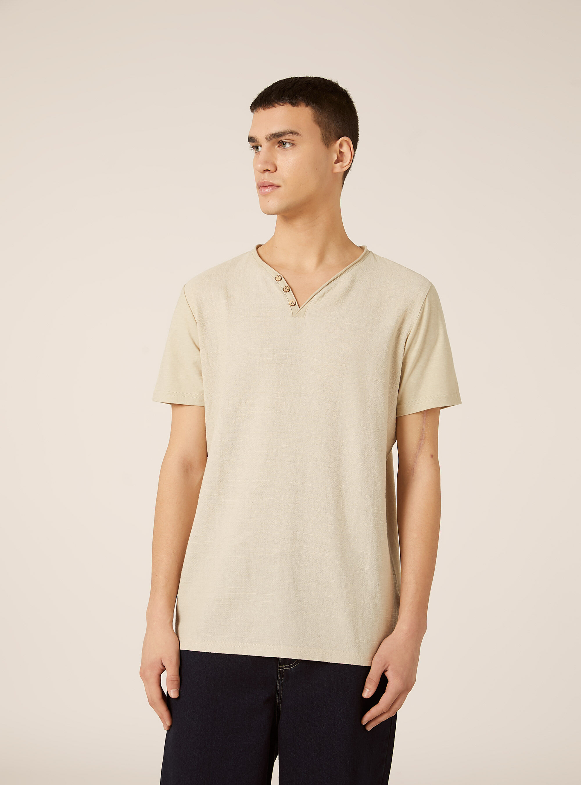 V-neck linen blend T-shirt