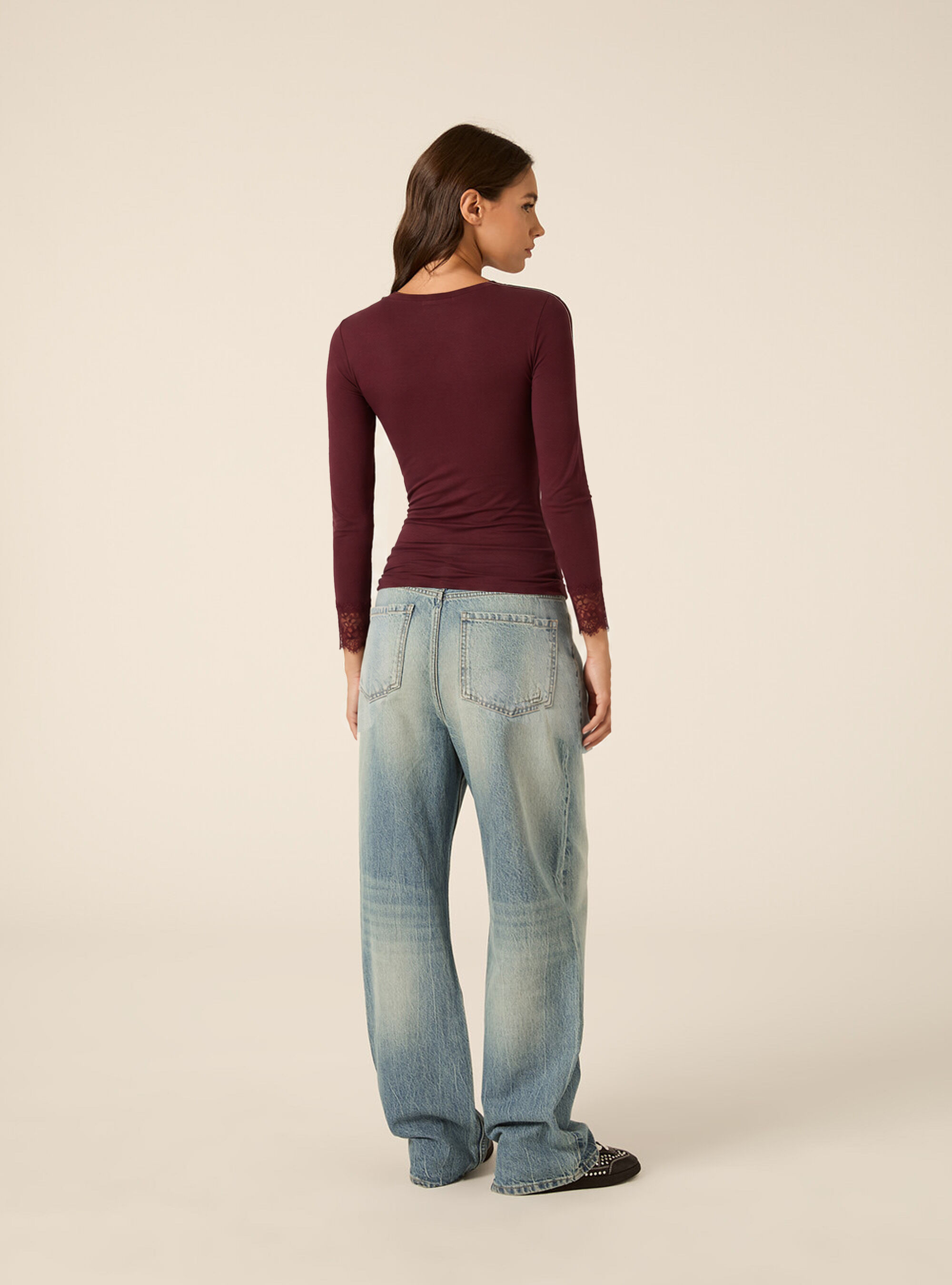 Ultralight V neck top with wool and lace, BO1 BORDEAUX DARK