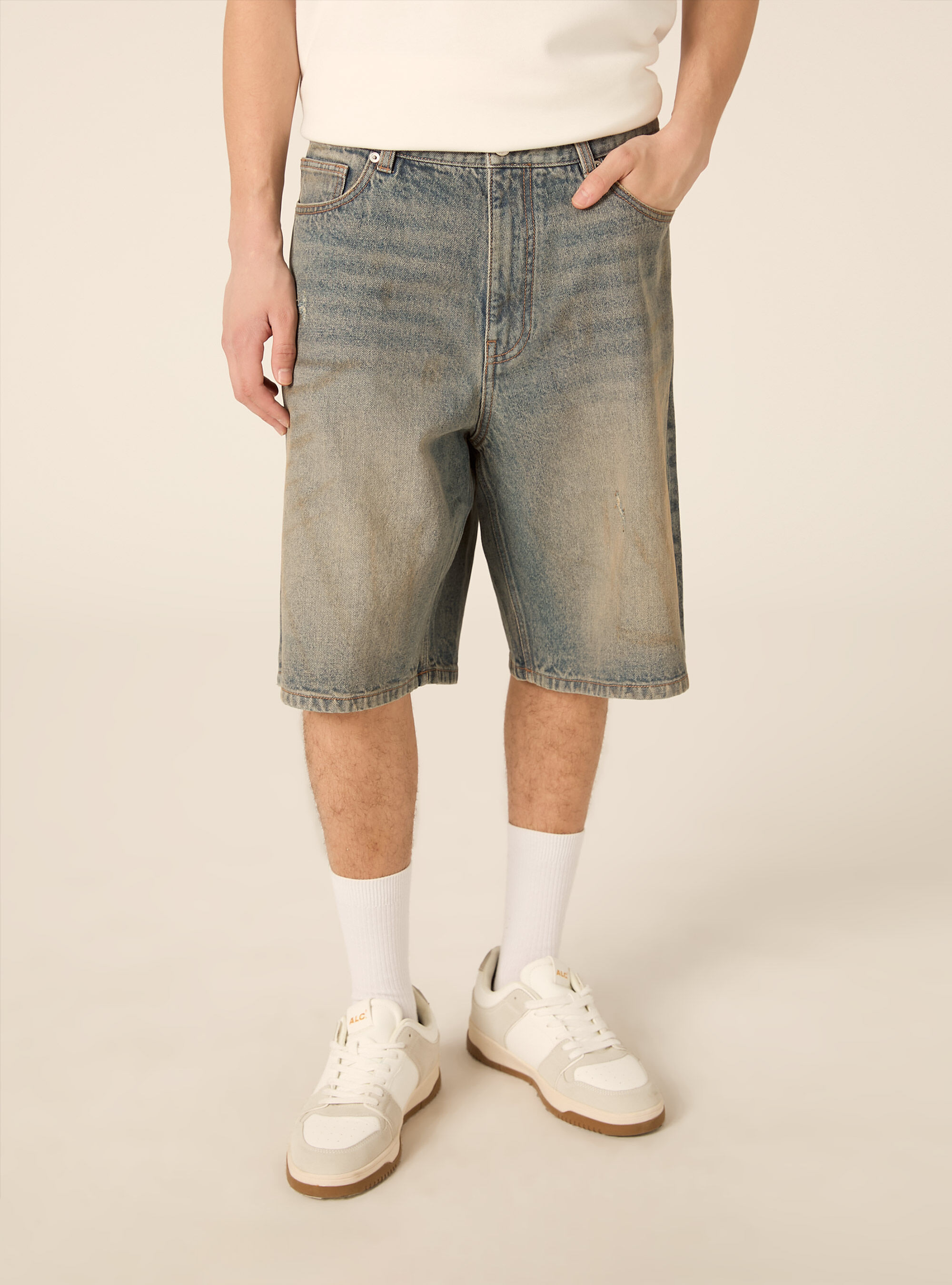 Bermuda jort fit  in denim