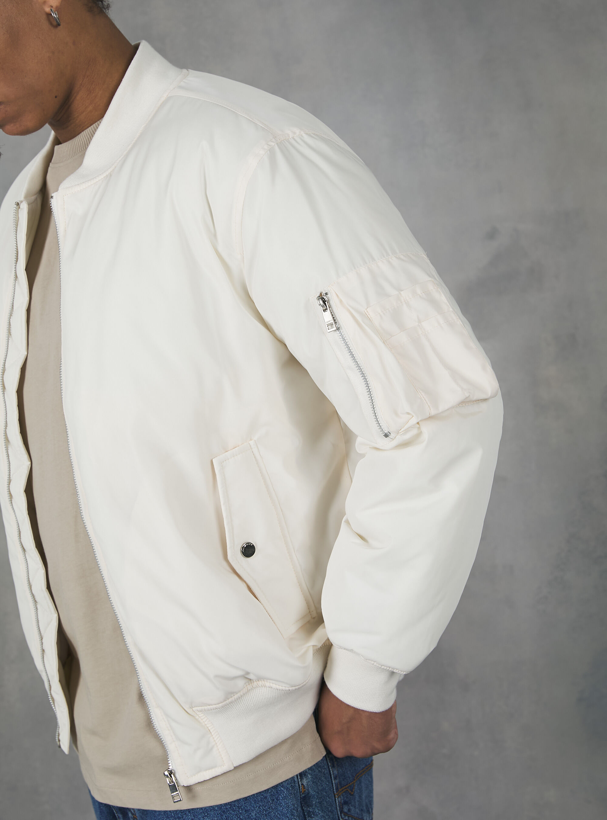 Slim bomber jacket deals