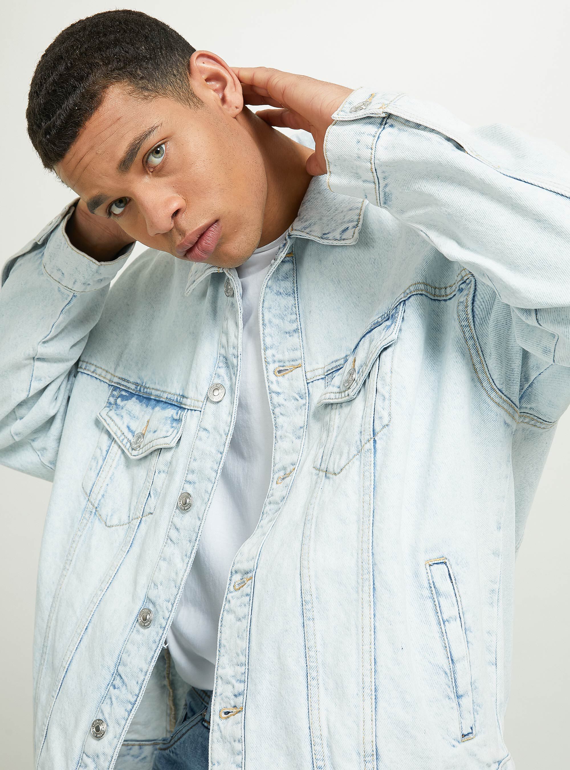 Giubbotto in denim oversize
