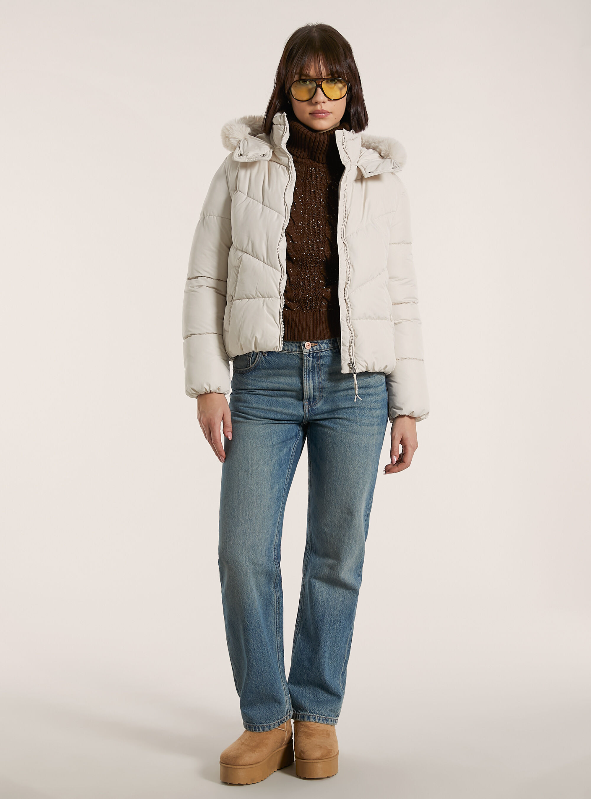 Puffy jacket with faux fur hood, WH2 WHITE